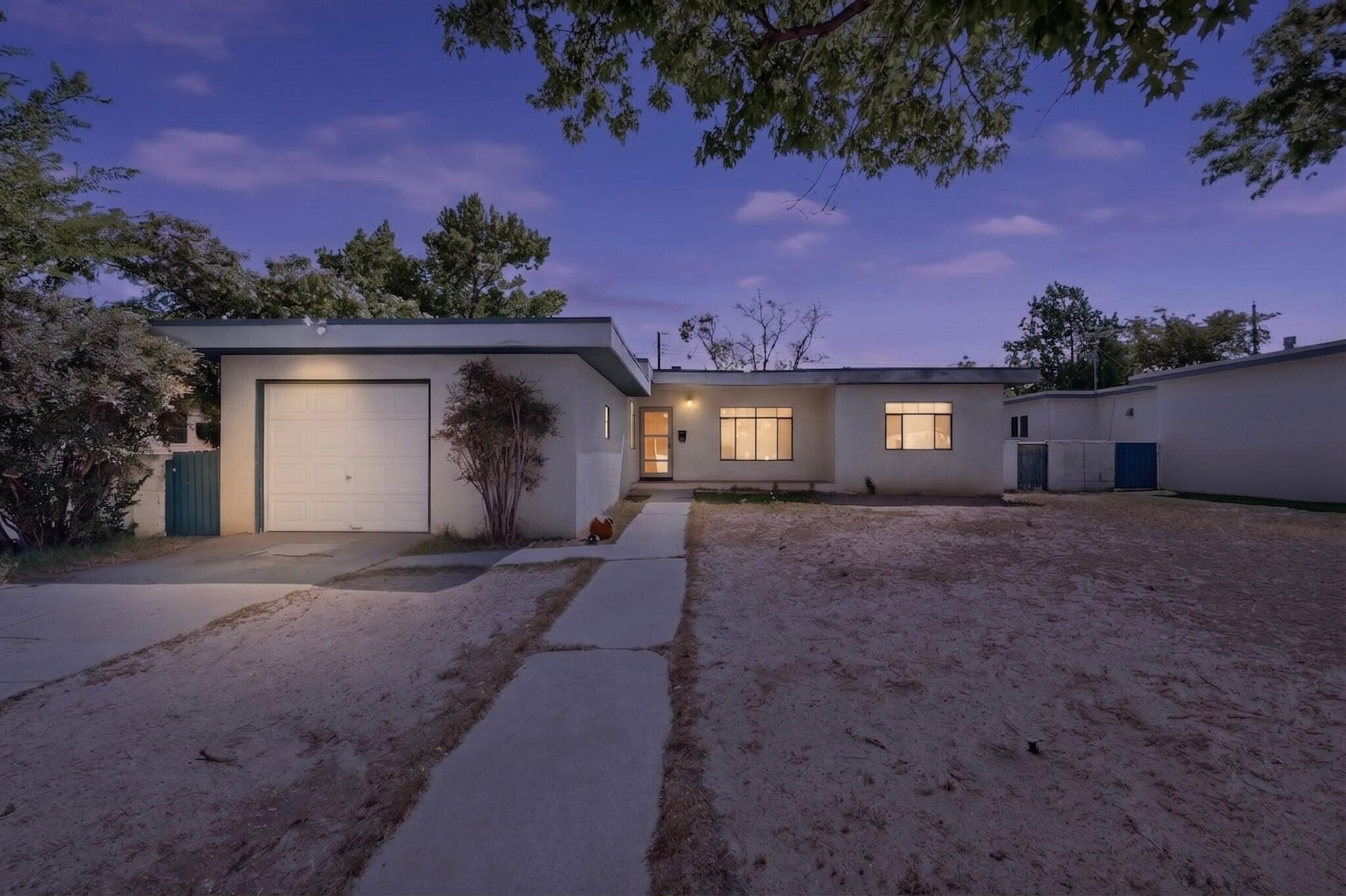 334 Chula Vista Place NE, Albuquerque, NM 87108