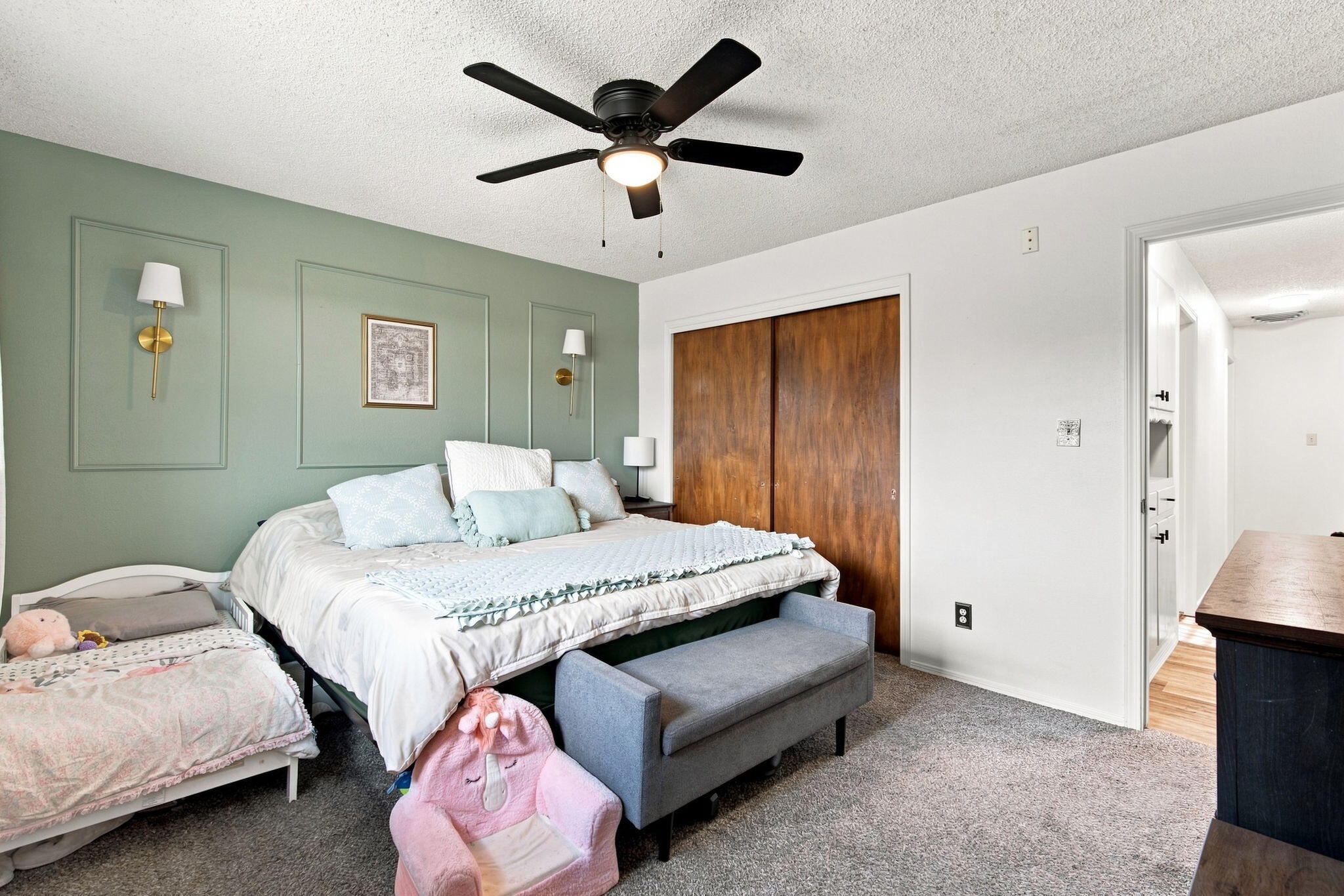Photo 17 — 12312 Woodland Avenue NE