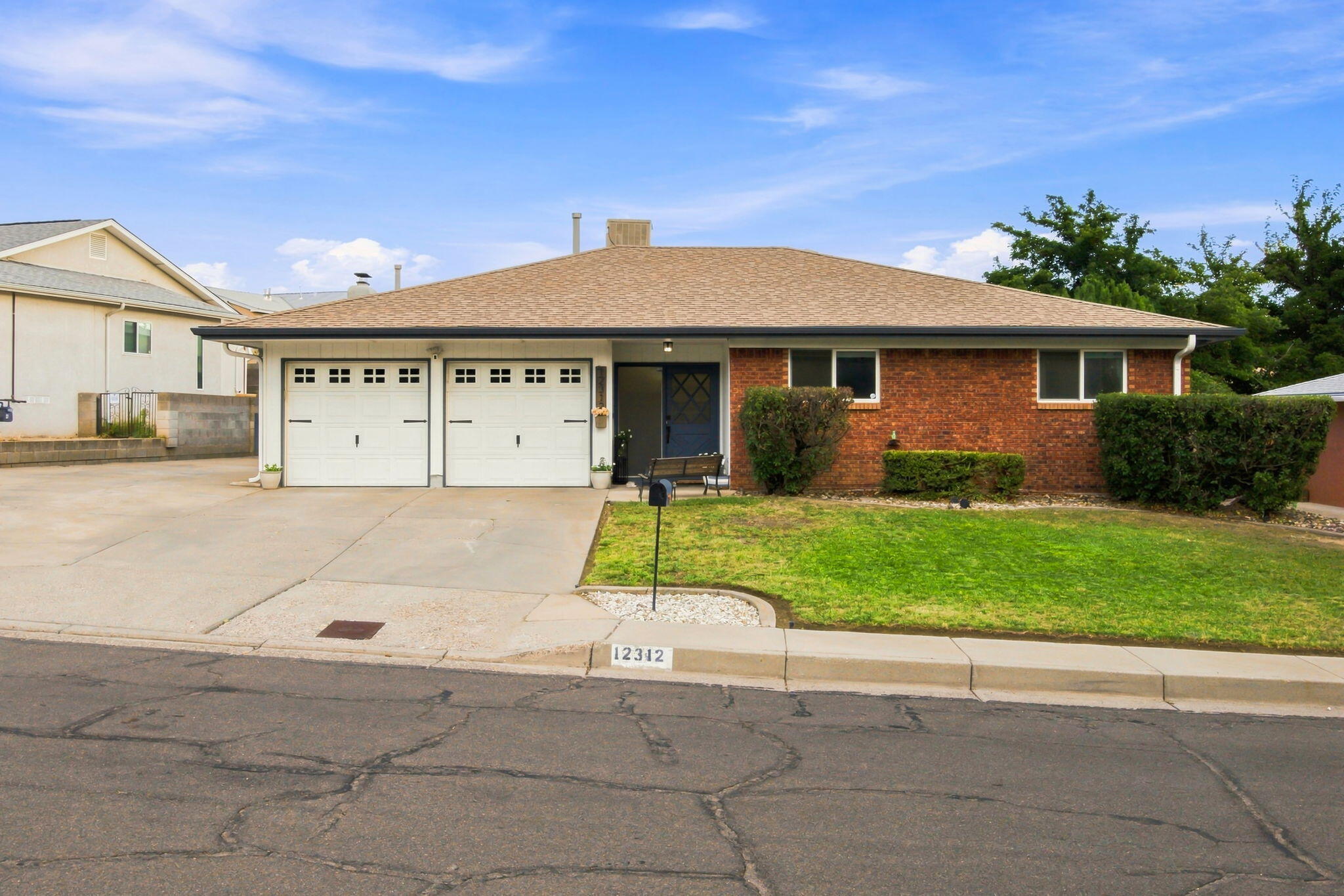 Photo 2 — 12312 Woodland Avenue NE