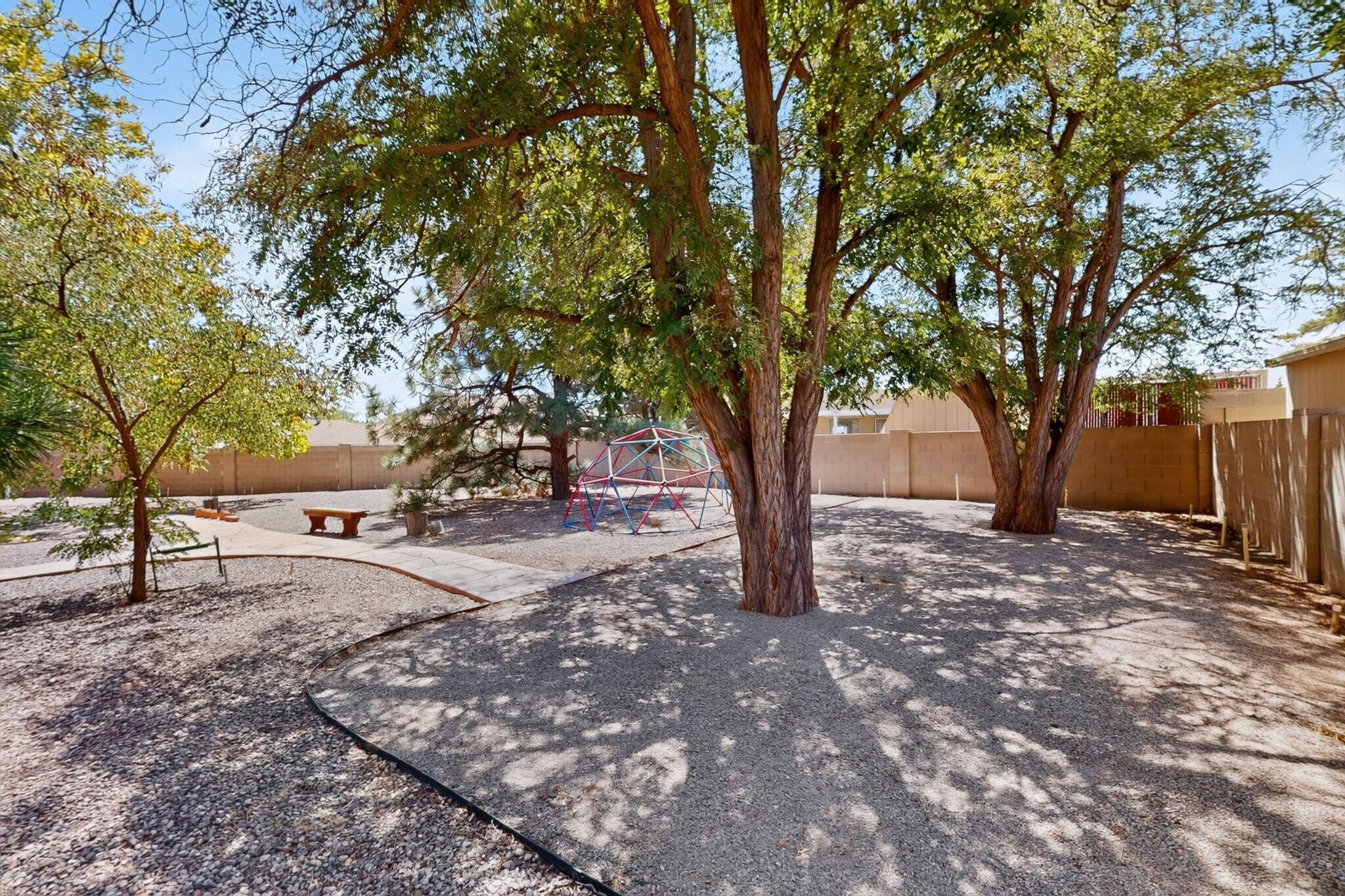 Photo 17 — 5006 Justin Drive NW