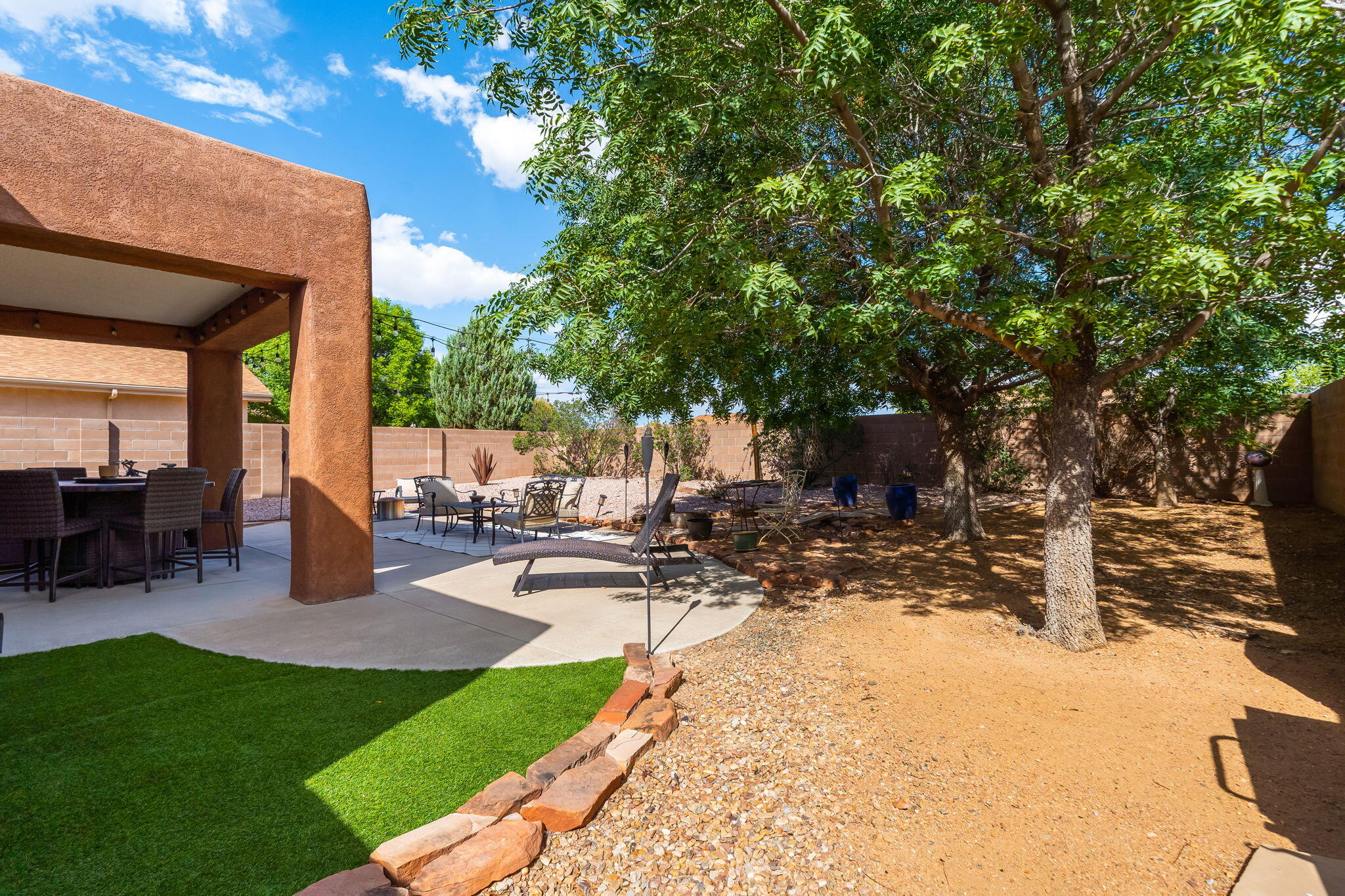 Photo 19 — 10512 Rosefinch Drive NW