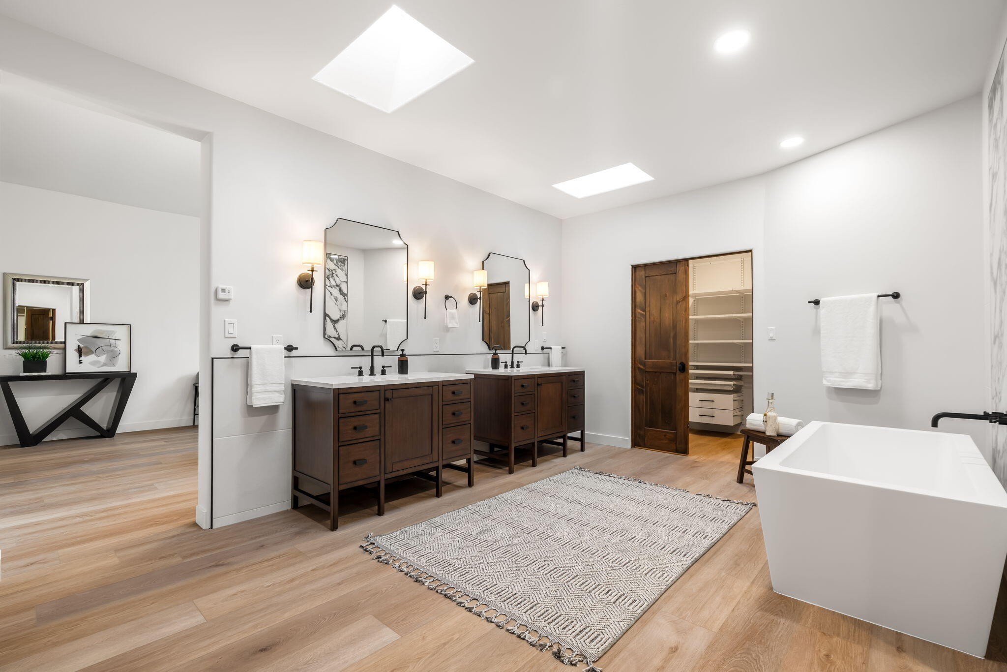 Photo 9 — 6805 Pino Arroyo Court NE