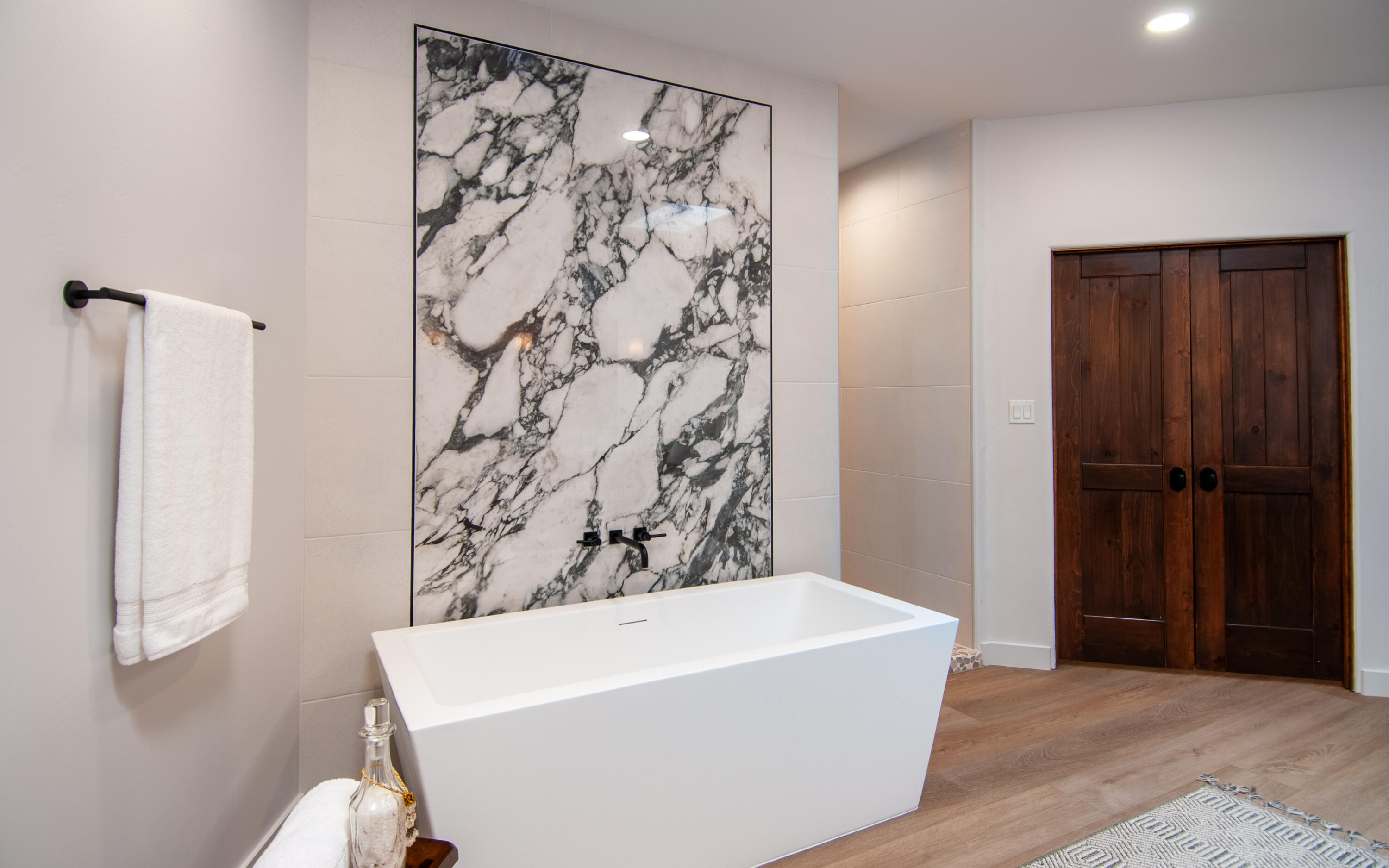 Photo 11 — 6805 Pino Arroyo Court NE