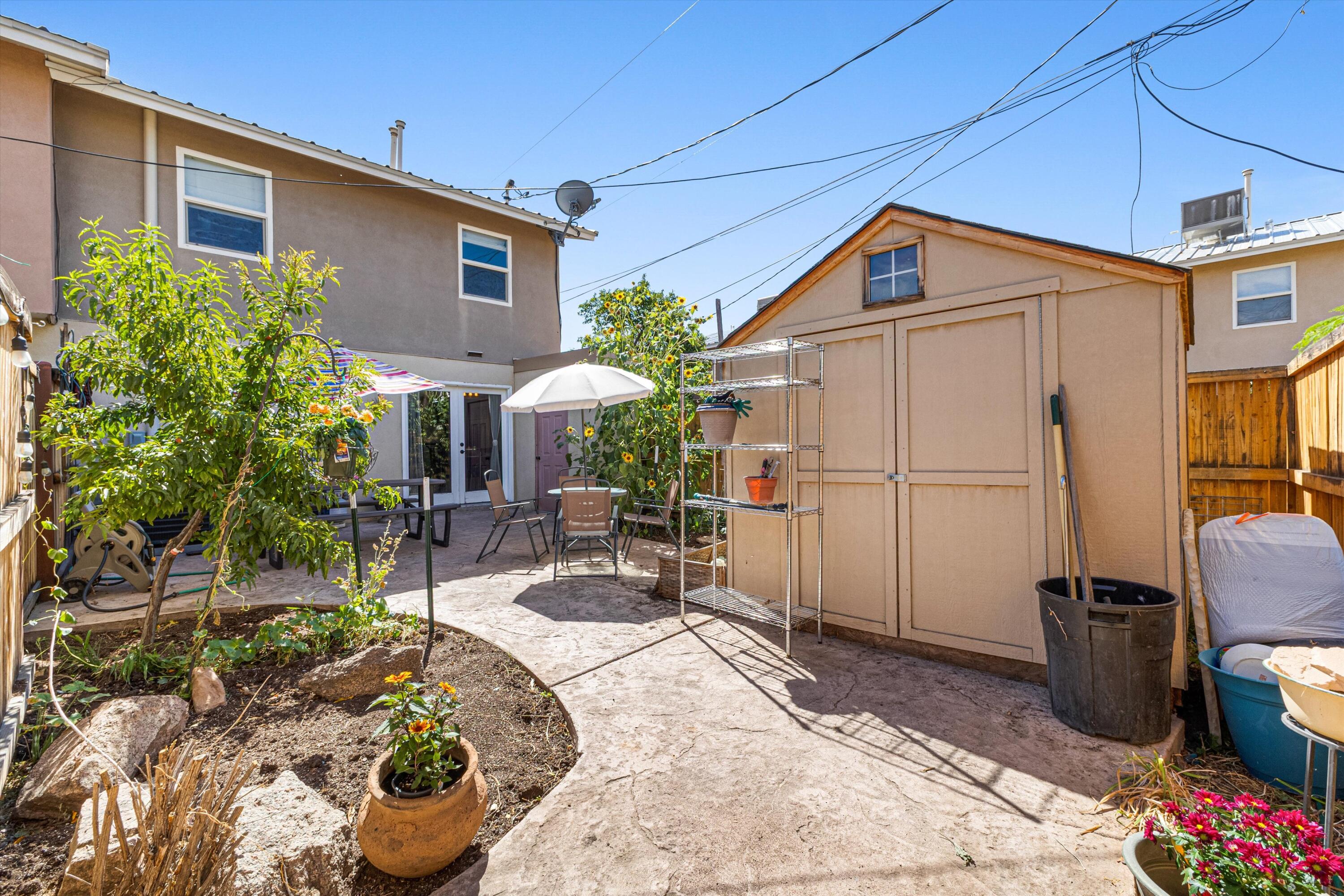 Photo 8 — 6009 Calle Nueve NW
