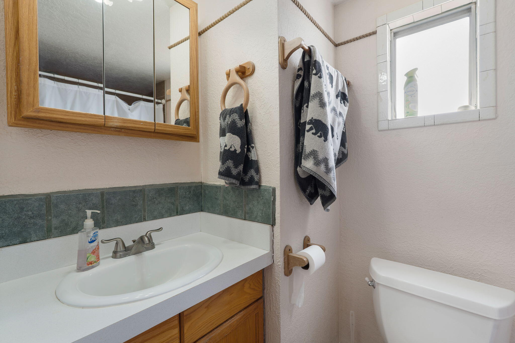 Photo 6 — 75 Greer Road