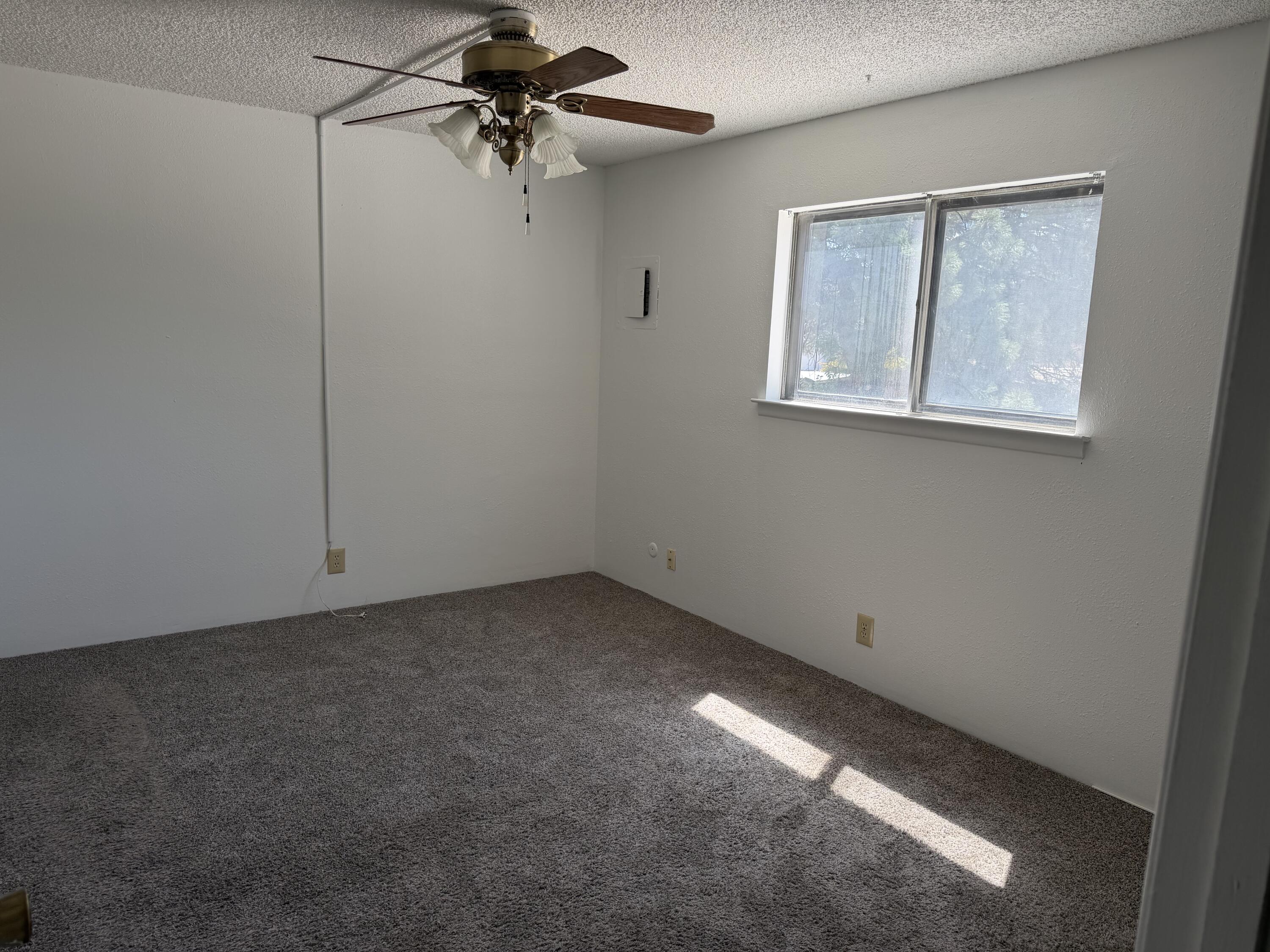 Photo 5 — 12008 Stilwell Drive NE APT B