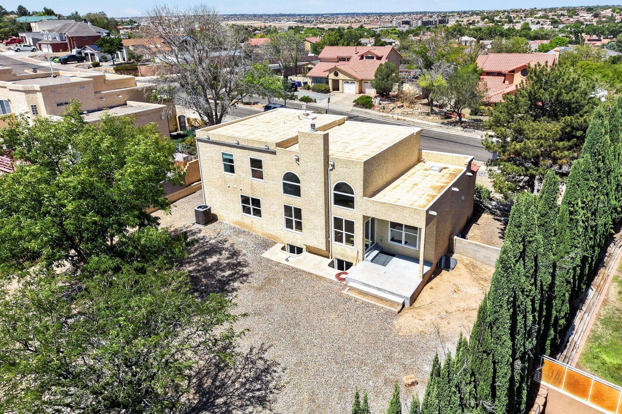 Photo 4 — 4316 Condesa Court NW