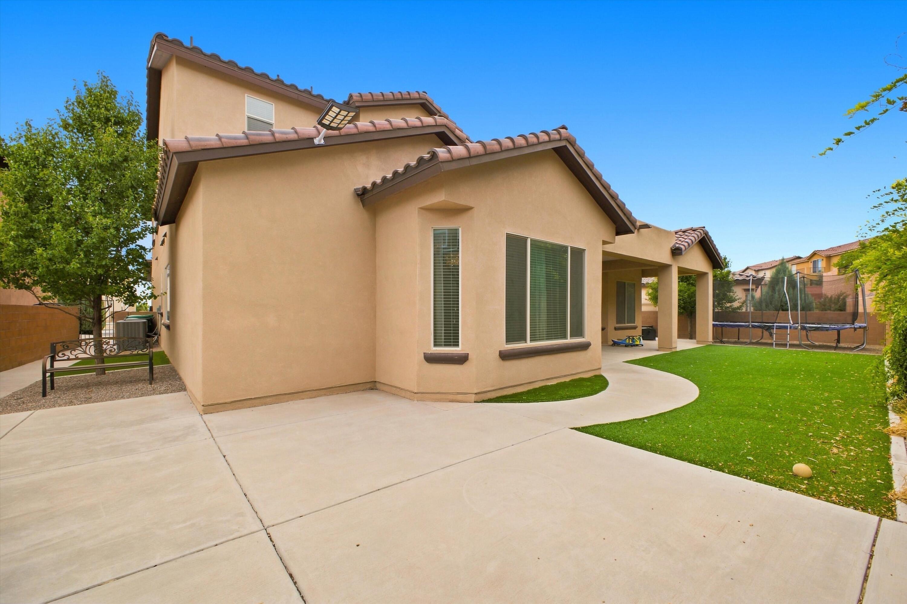 Photo 13 — 4206 Pico Norte Lane NE