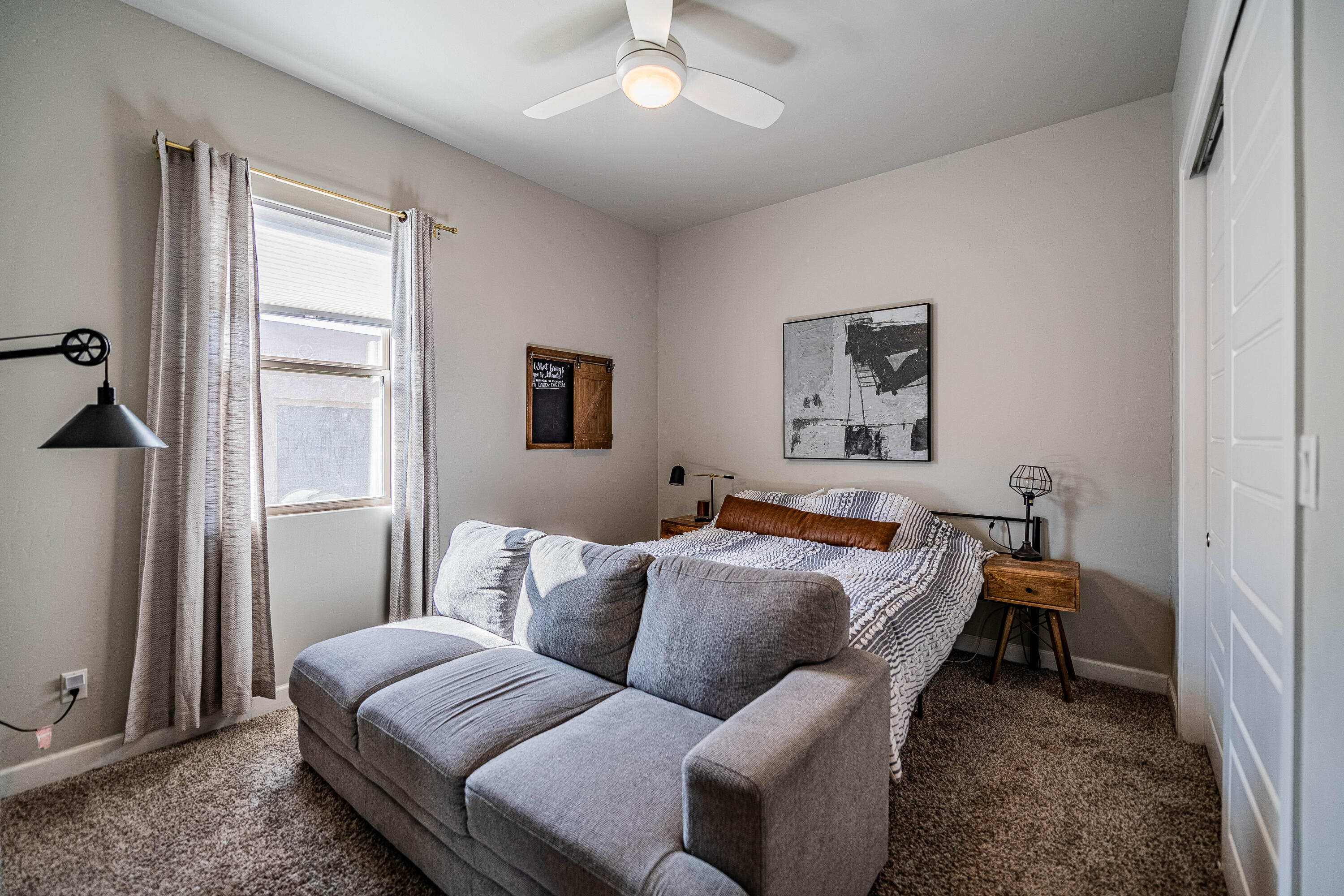 Photo 17 — 6055 Redondo Sierra Drive NE