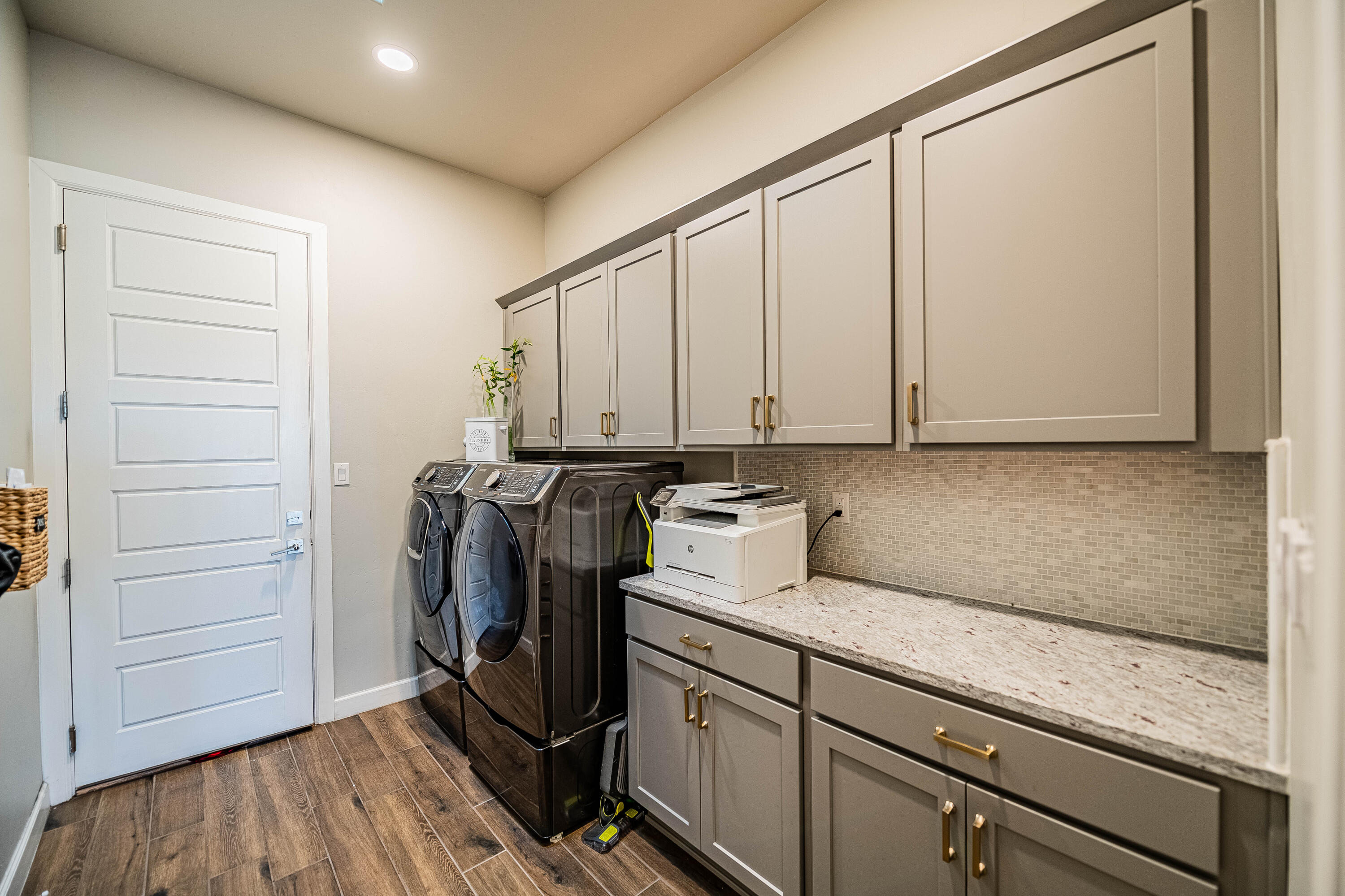 Photo 15 — 6055 Redondo Sierra Drive NE