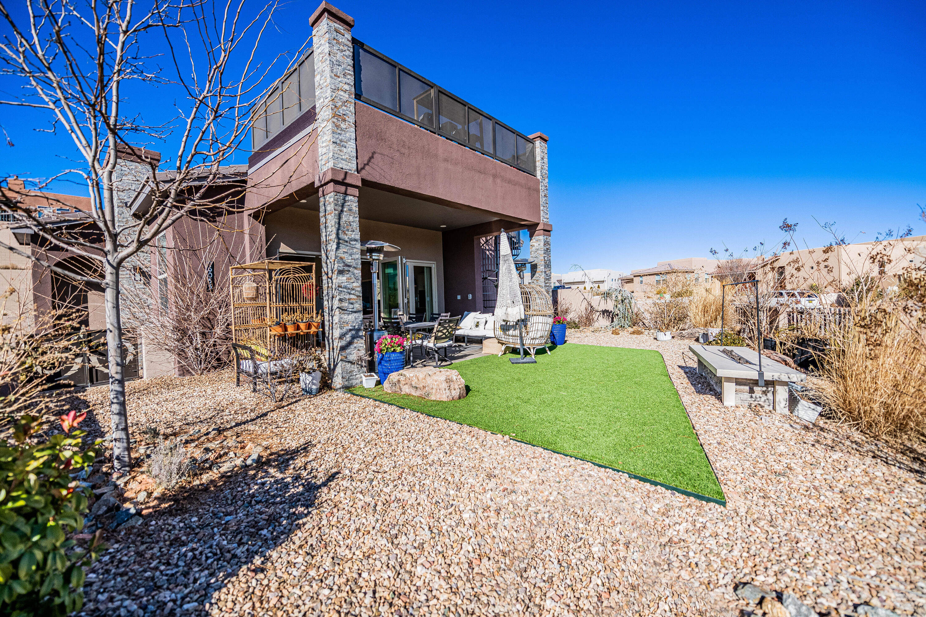 Photo 14 — 6055 Redondo Sierra Drive NE