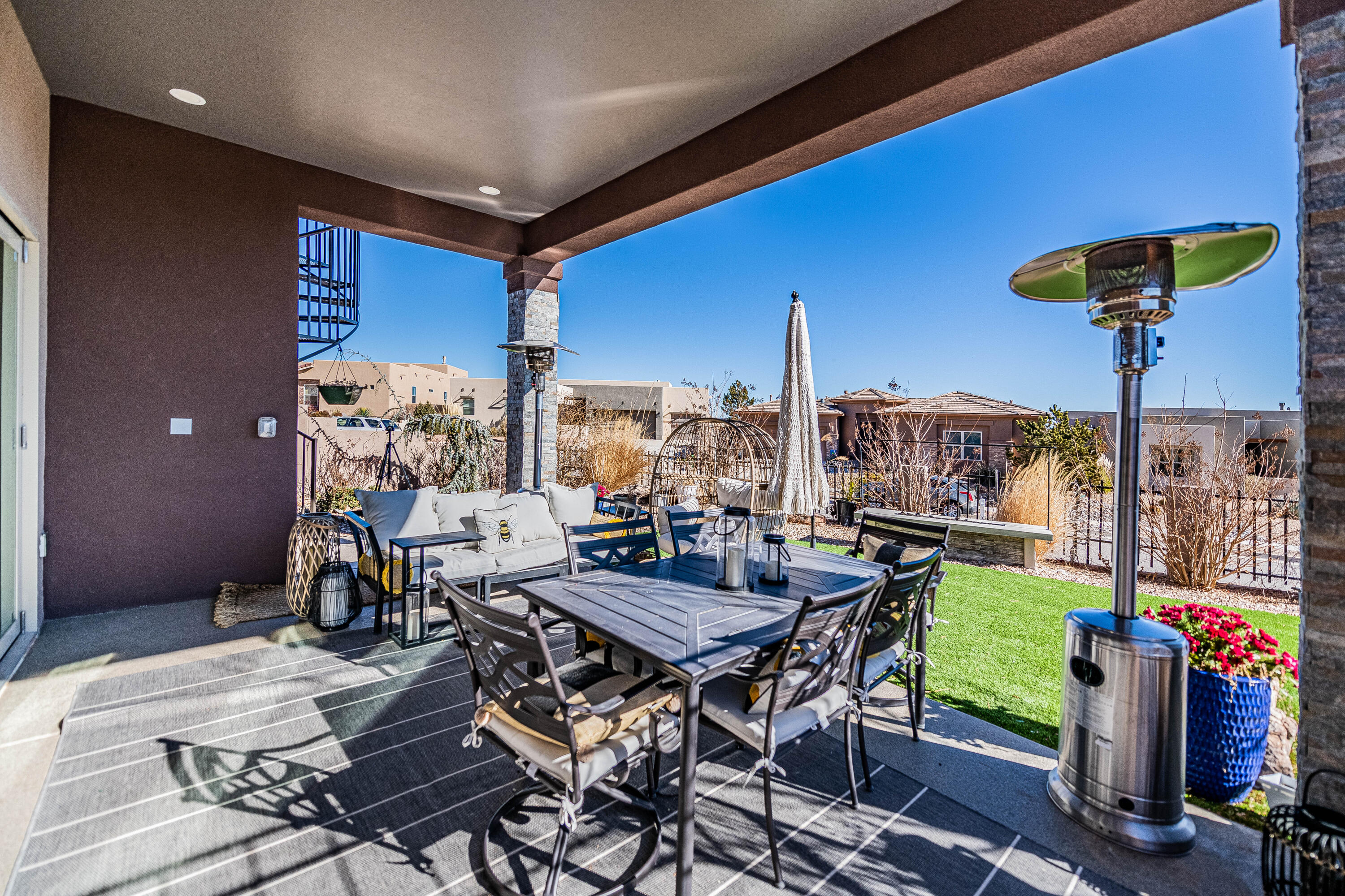 Photo 10 — 6055 Redondo Sierra Drive NE