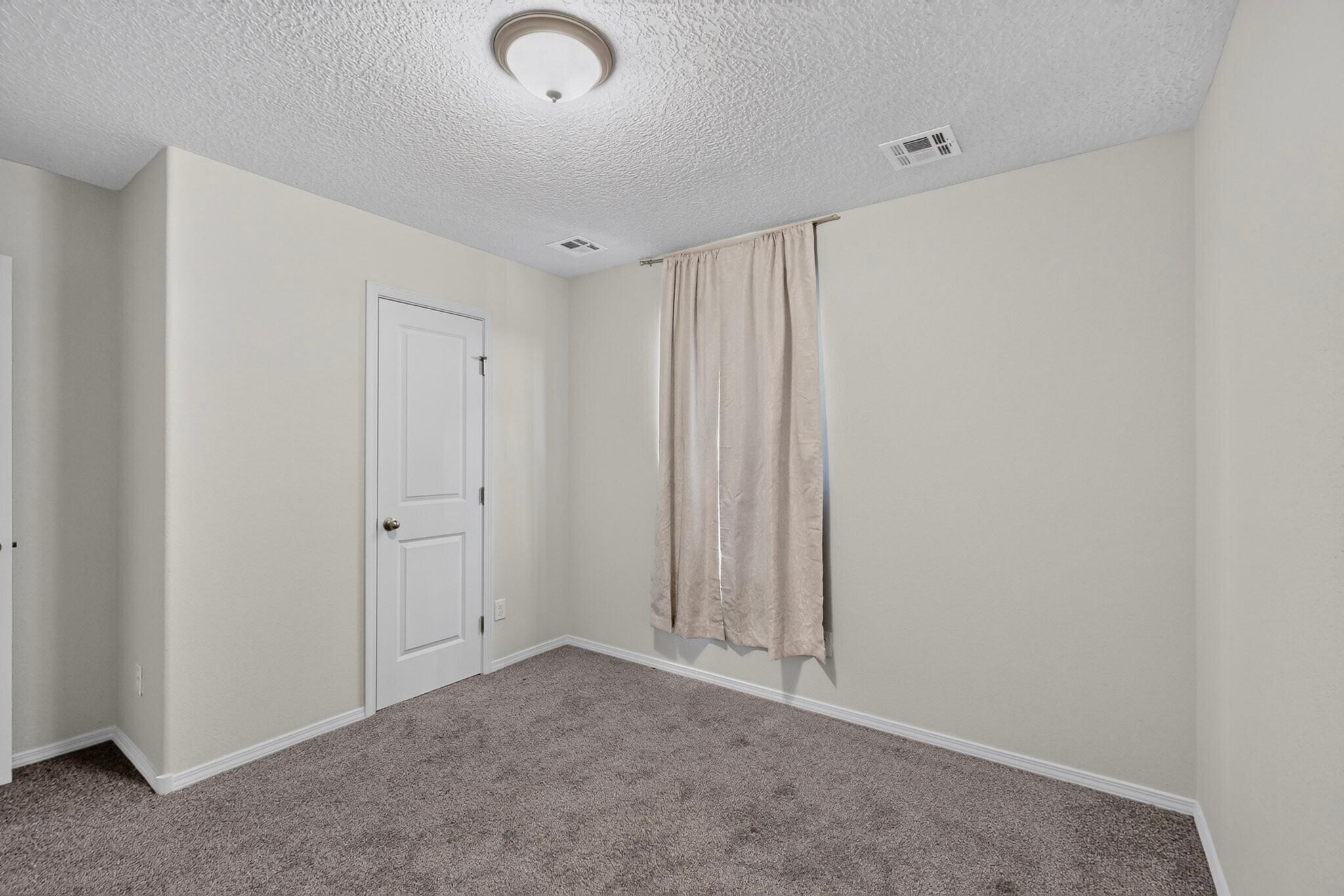 Photo 15 — 2449 Balcomie Road NE