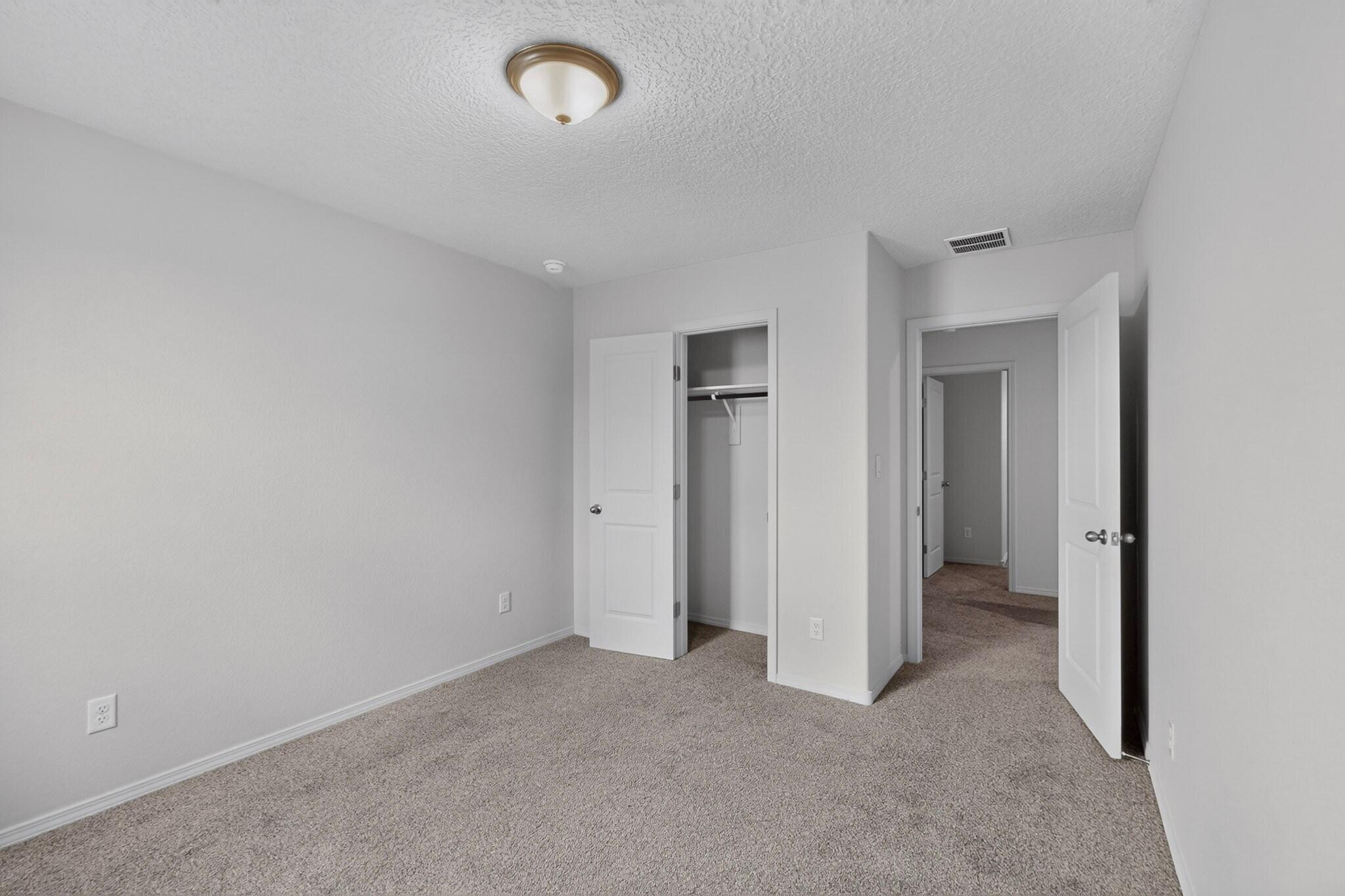 Photo 10 — 2449 Balcomie Road NE
