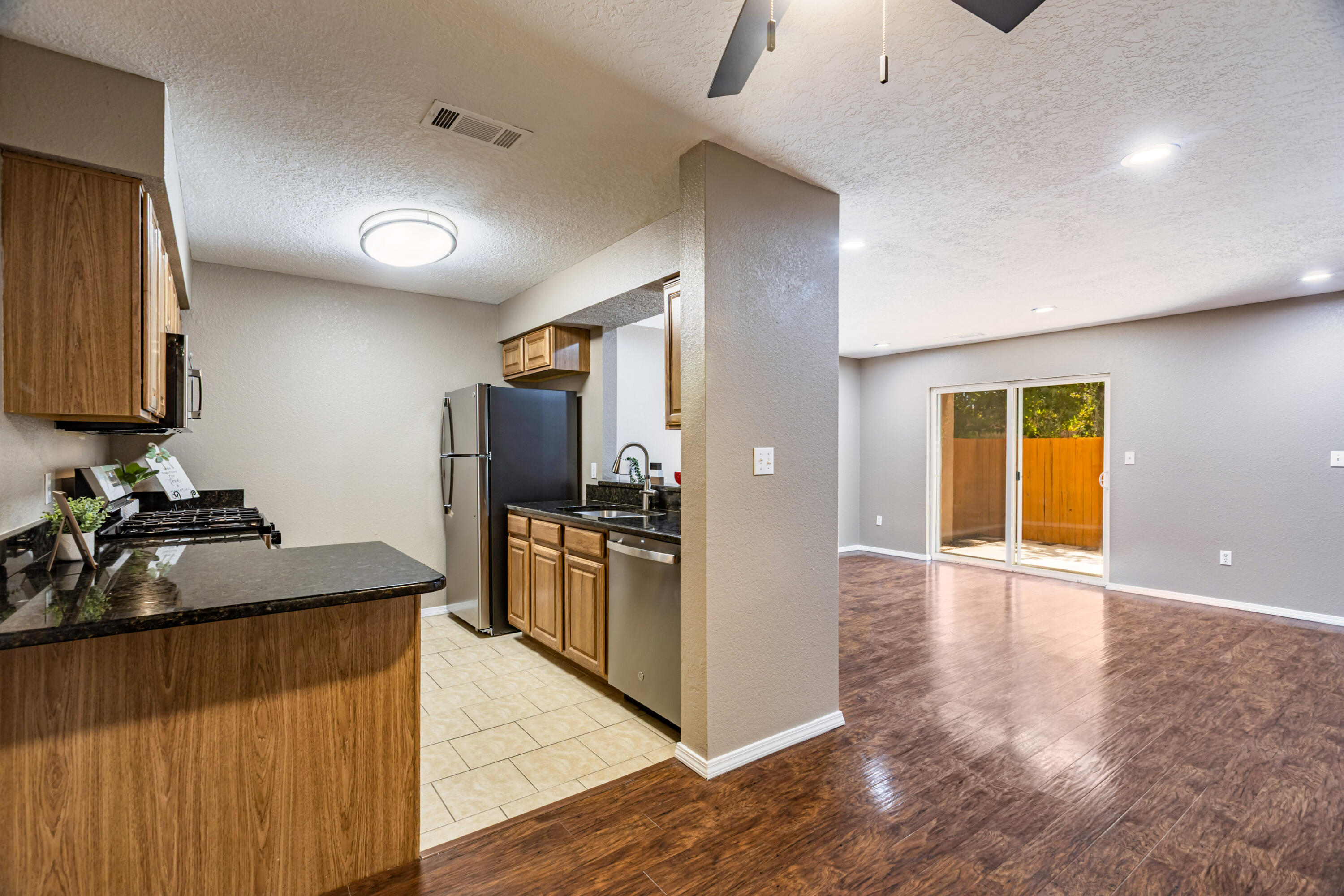 Photo 10 — 4701 Morris Street NE 503