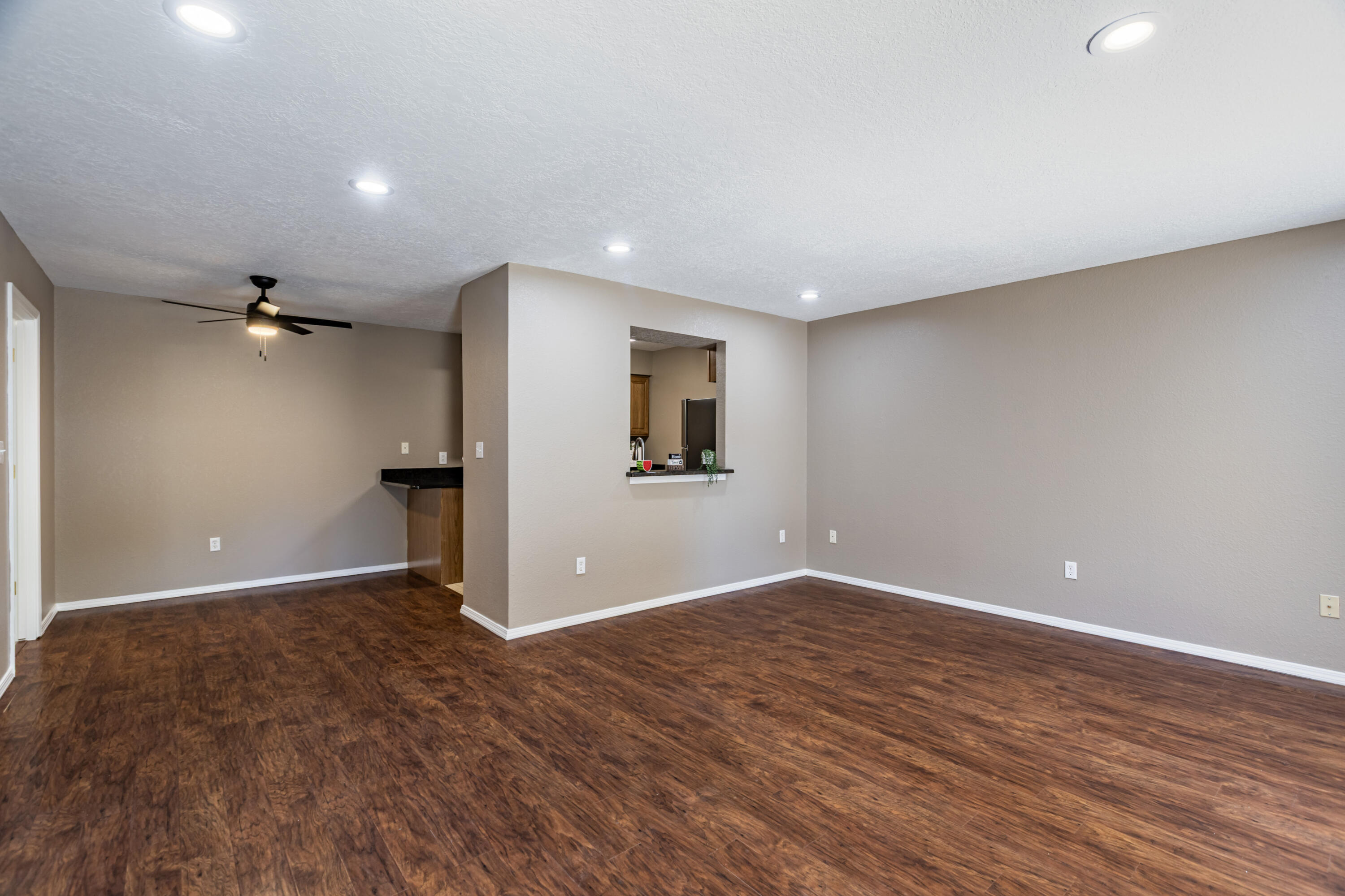 Photo 5 — 4701 Morris Street NE 503