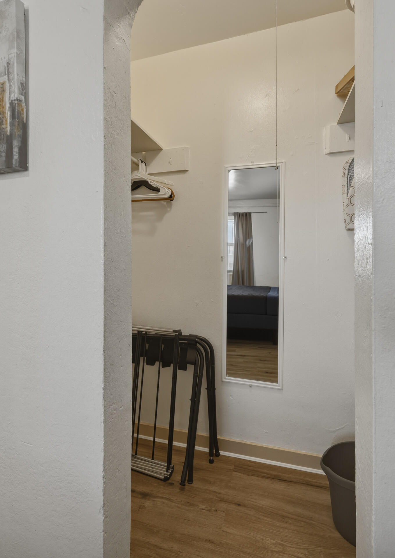 Photo 5 — 205 Stanford Drive SE