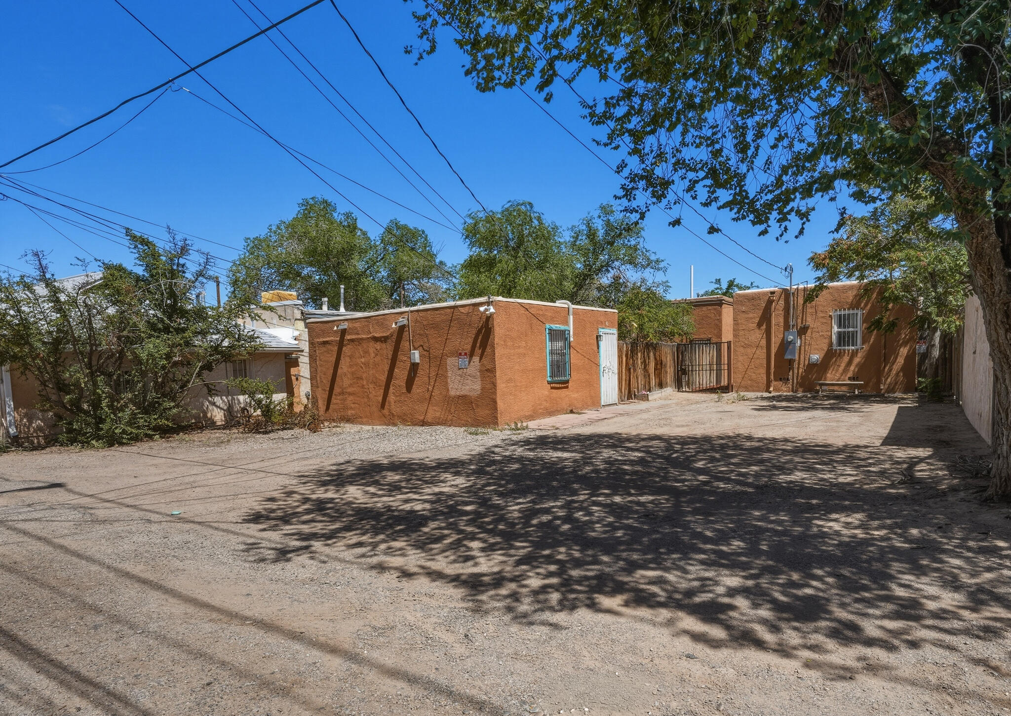 Photo 2 — 205 Stanford Drive SE