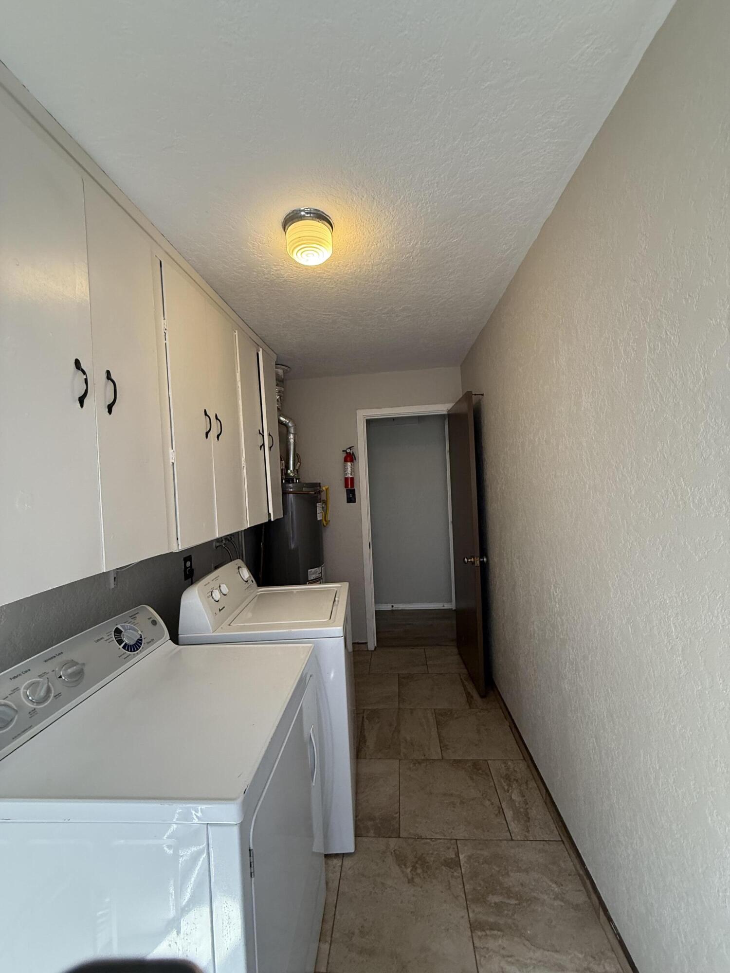 Photo 9 — 9519 MORROW Avenue NE