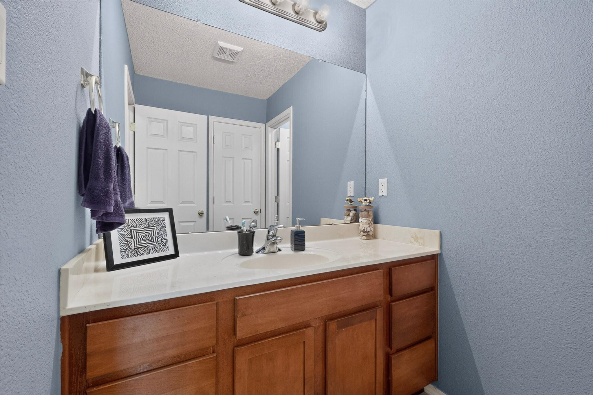 Photo 2 — 6108 Segovia Avenue NW