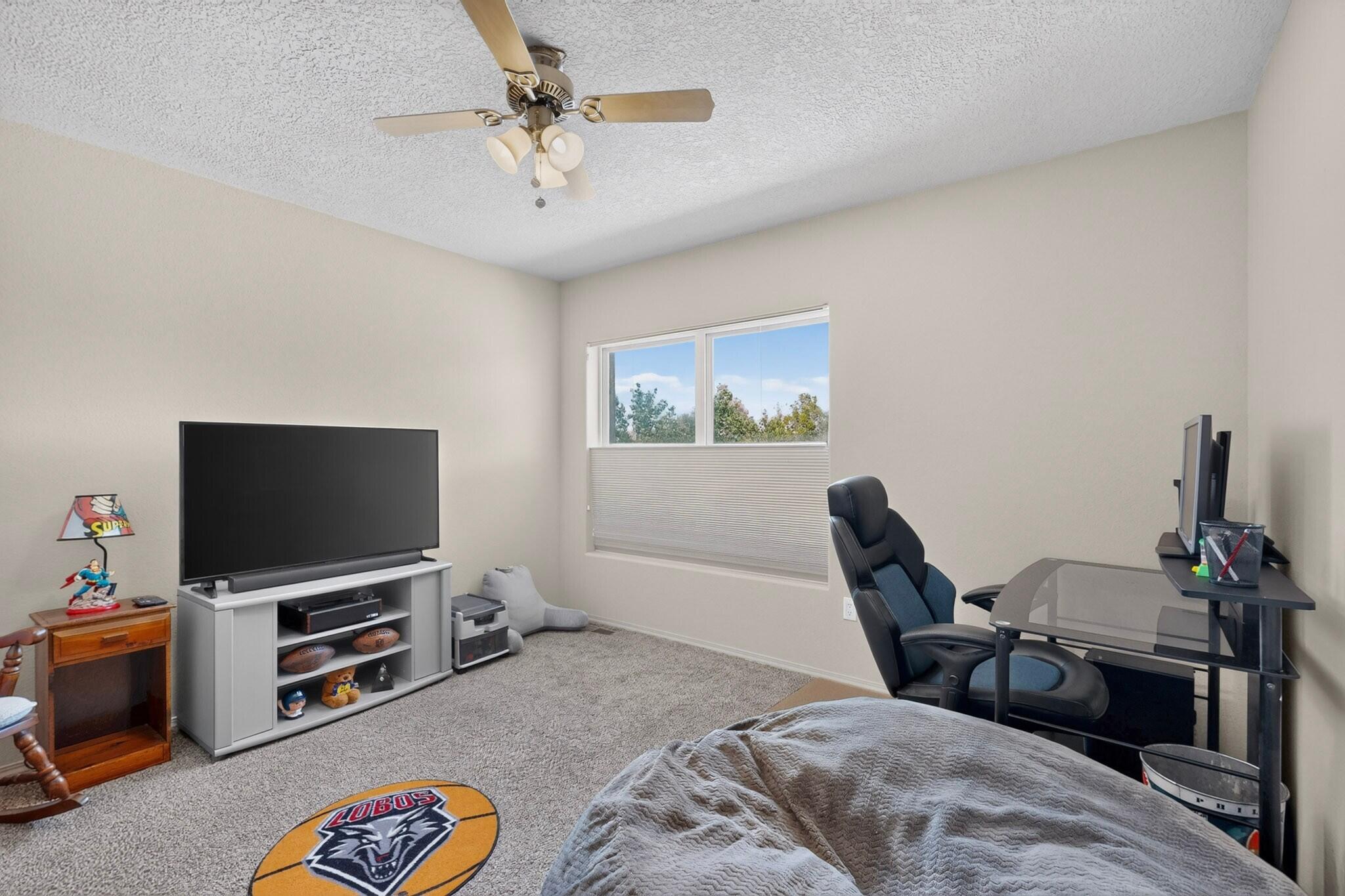 Photo 8 — 6108 Segovia Avenue NW