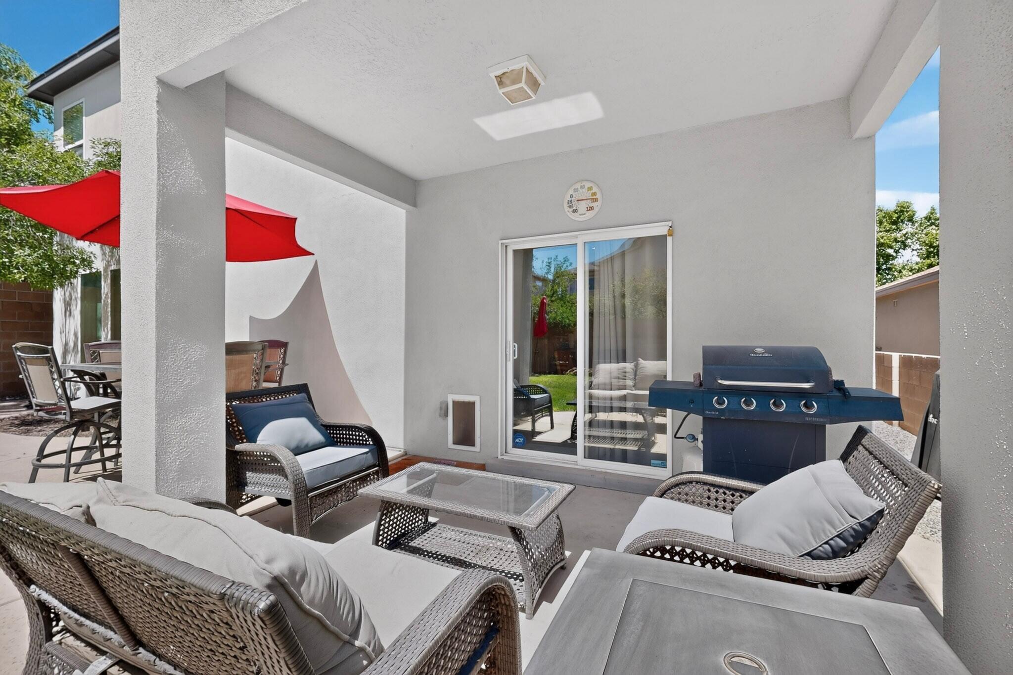 Photo 12 — 6108 Segovia Avenue NW