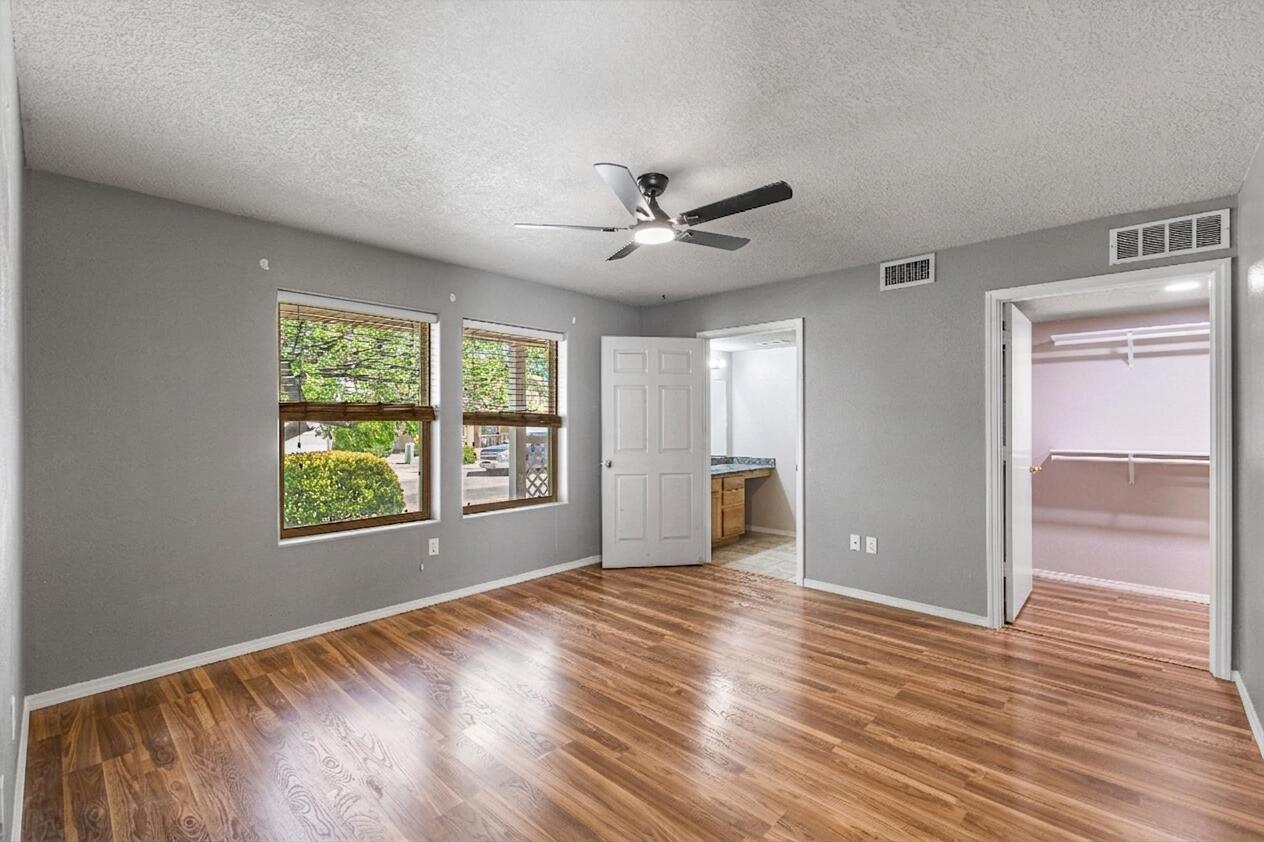 Photo 18 — 5752 Pinon Flats Road NW