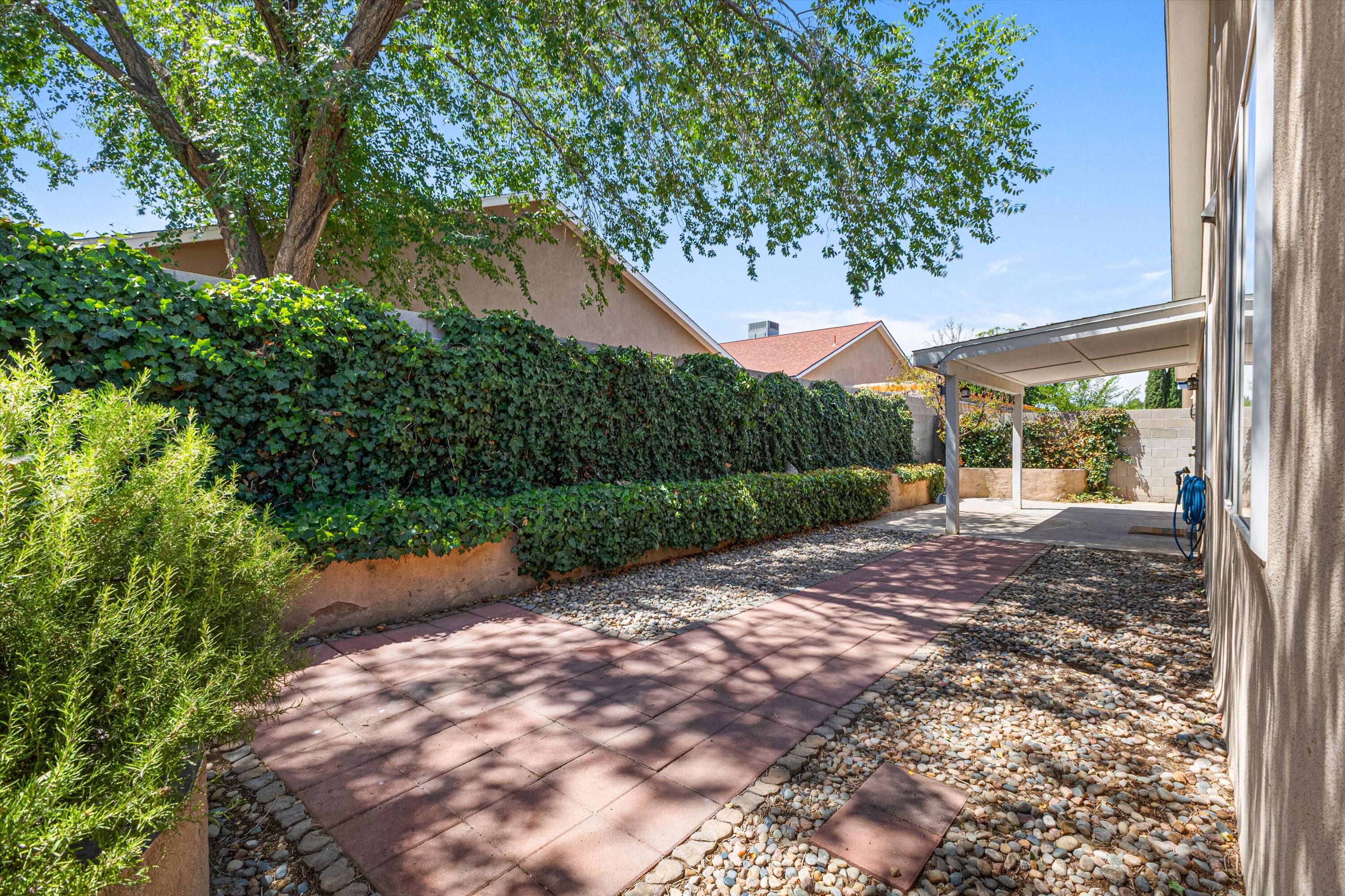 Photo 7 — 5752 Pinon Flats Road NW