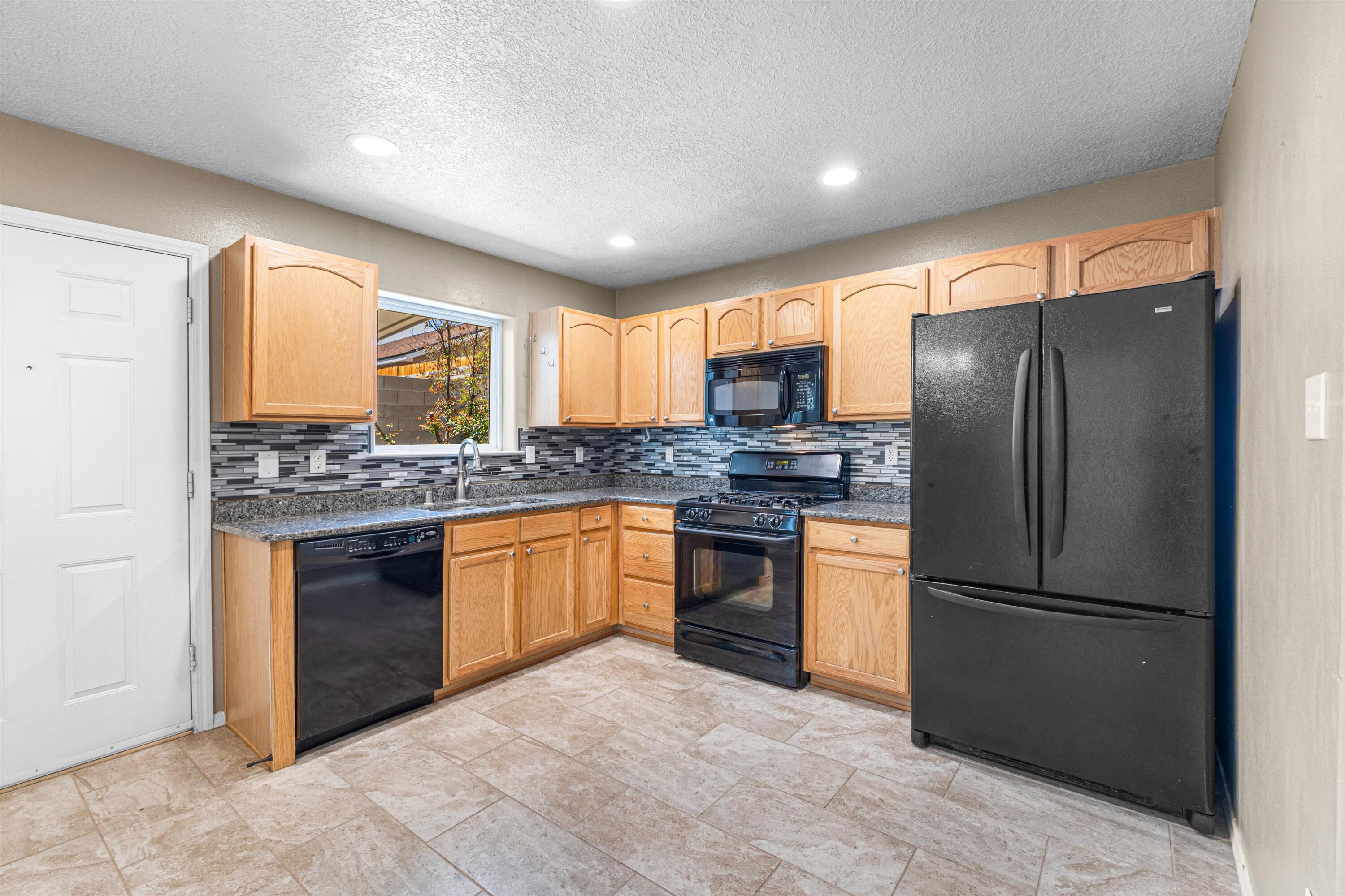 Photo 14 — 5752 Pinon Flats Road NW