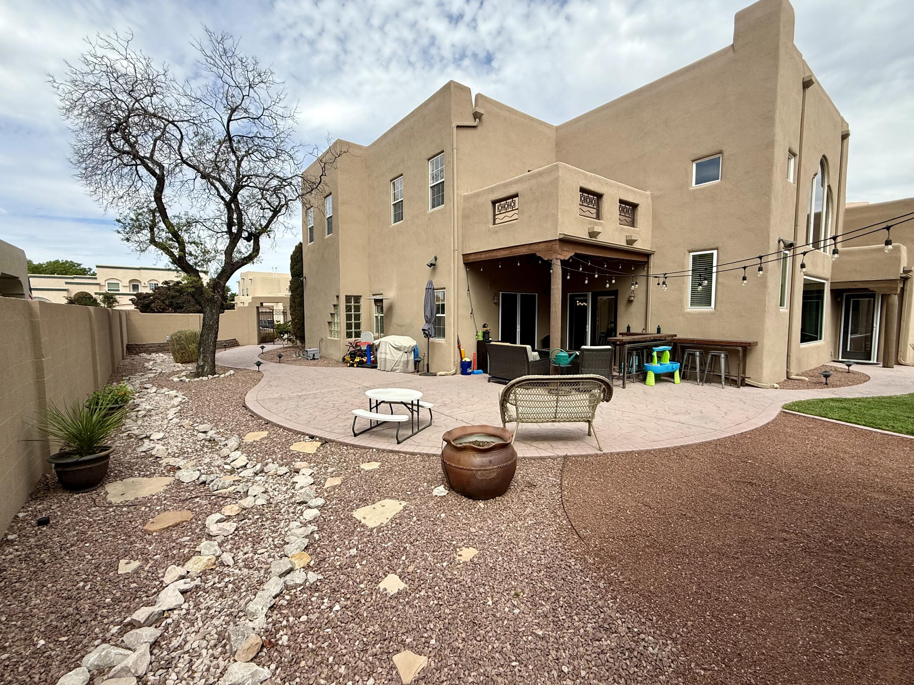 Photo 8 — 8512 Vina Del Sol Drive NE