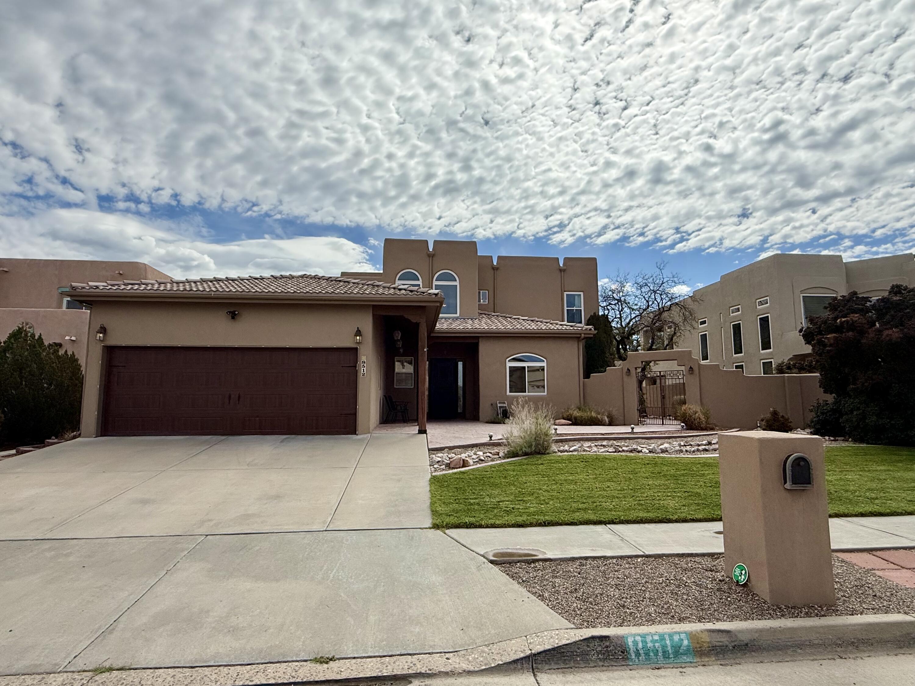 Photo 12 — 8512 Vina Del Sol Drive NE