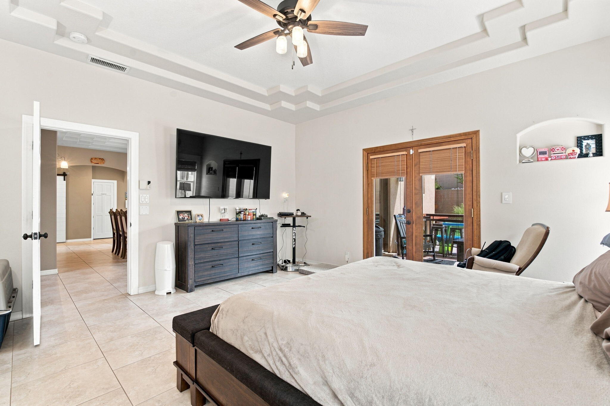 Photo 15 — 8512 Vina Del Sol Drive NE