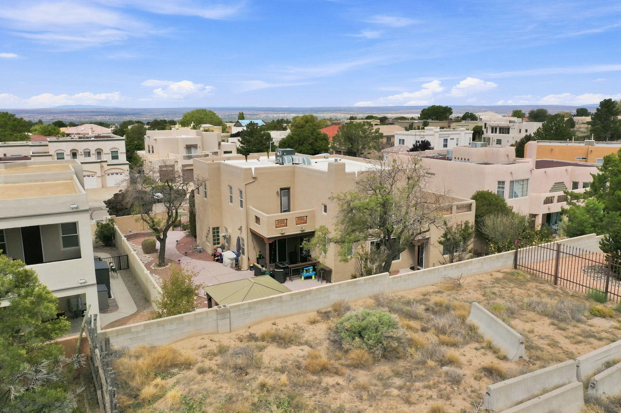 Photo 8 — 8512 Vina Del Sol Drive NE
