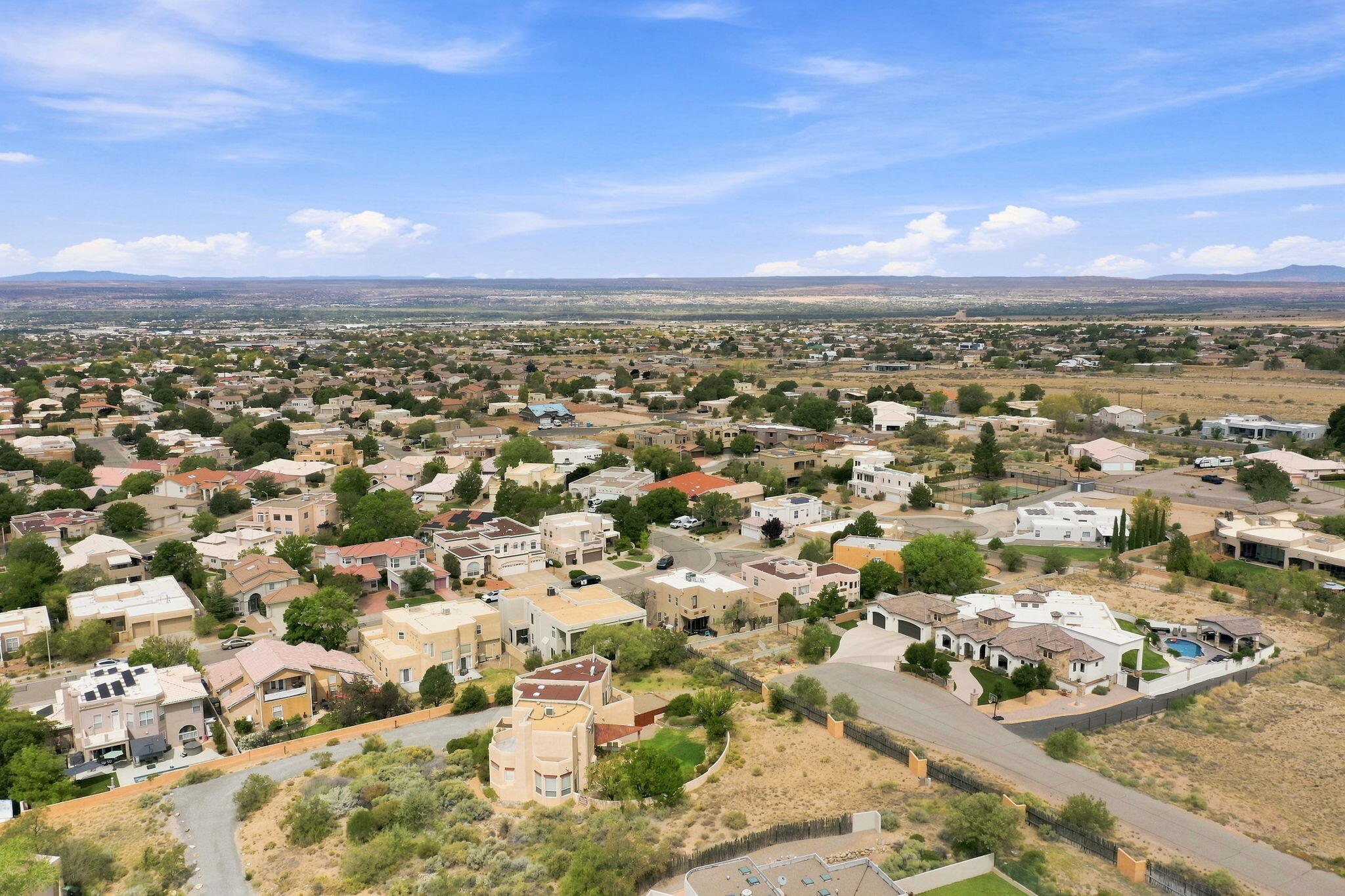 Photo 10 — 8512 Vina Del Sol Drive NE