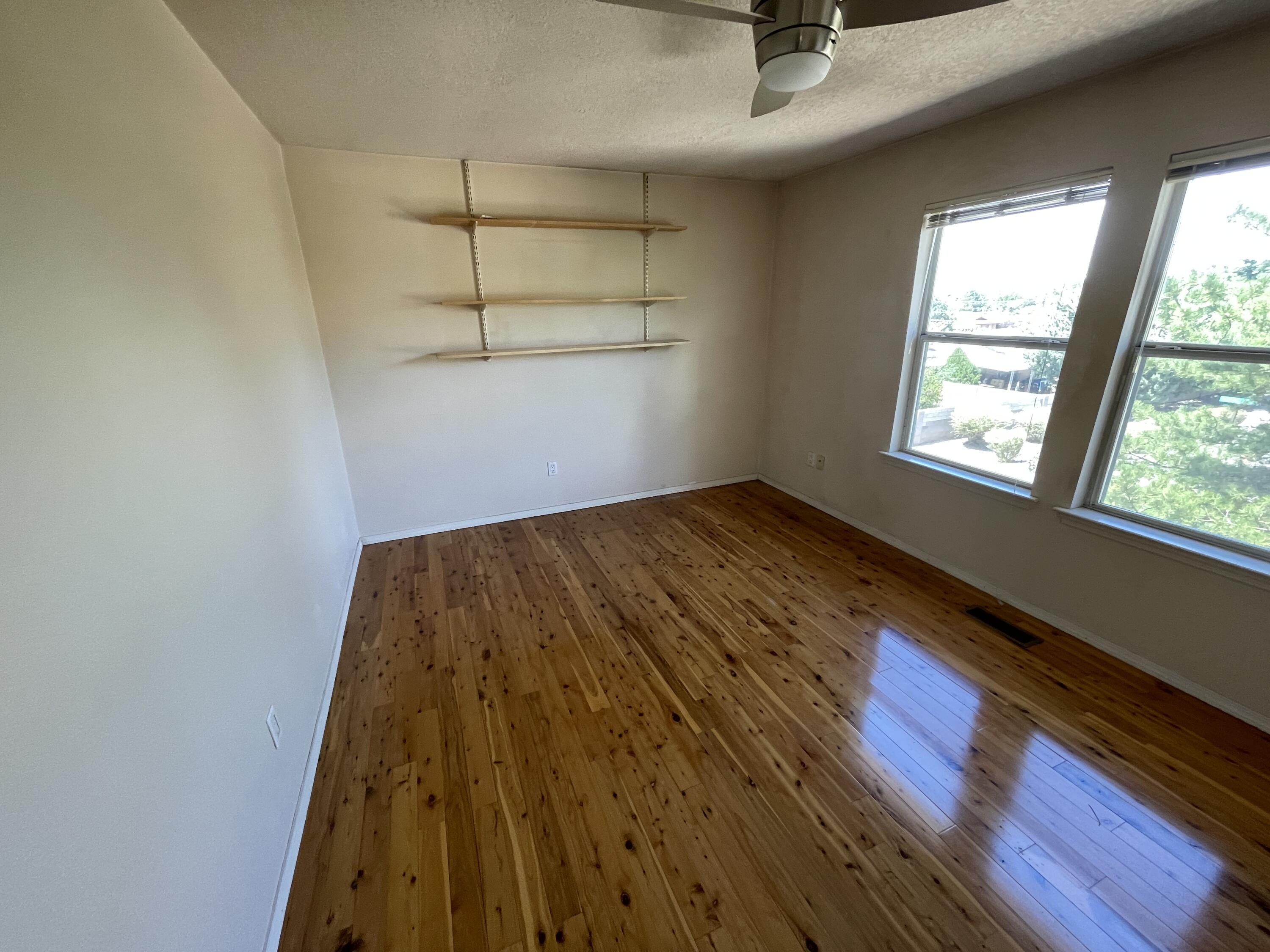 Photo 12 — 12400 Tularosa Trail NE