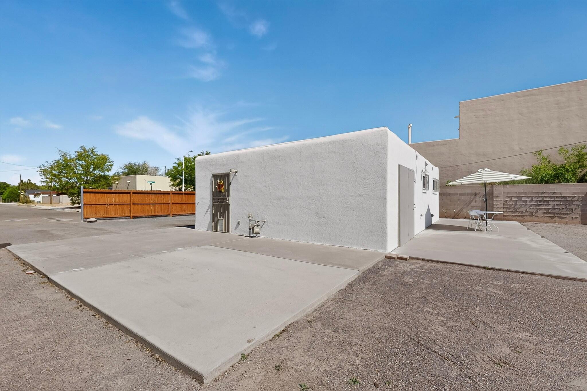 Photo 6 — 2900 Foraker Place NW