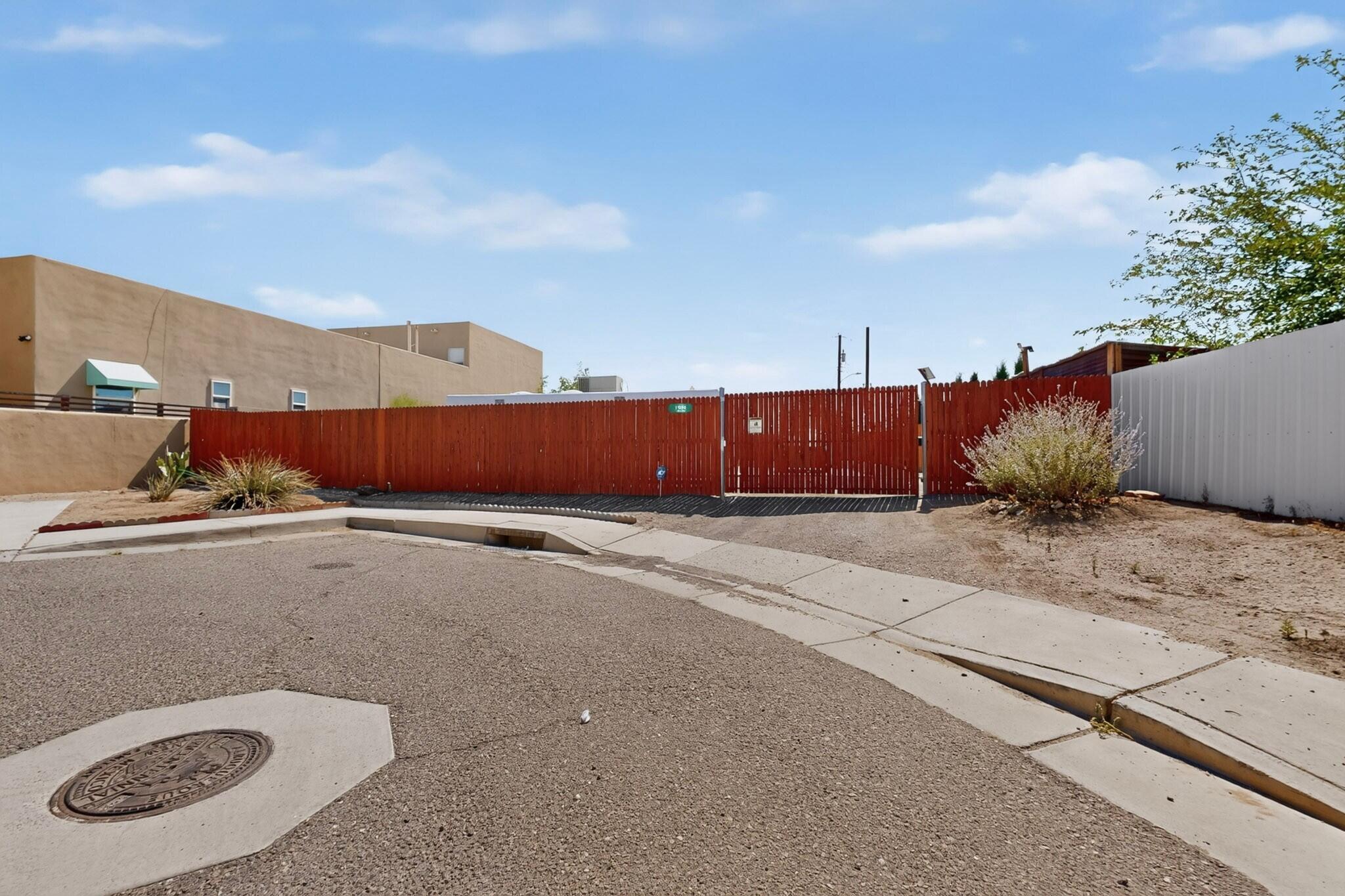 Photo 2 — 2900 Foraker Place NW