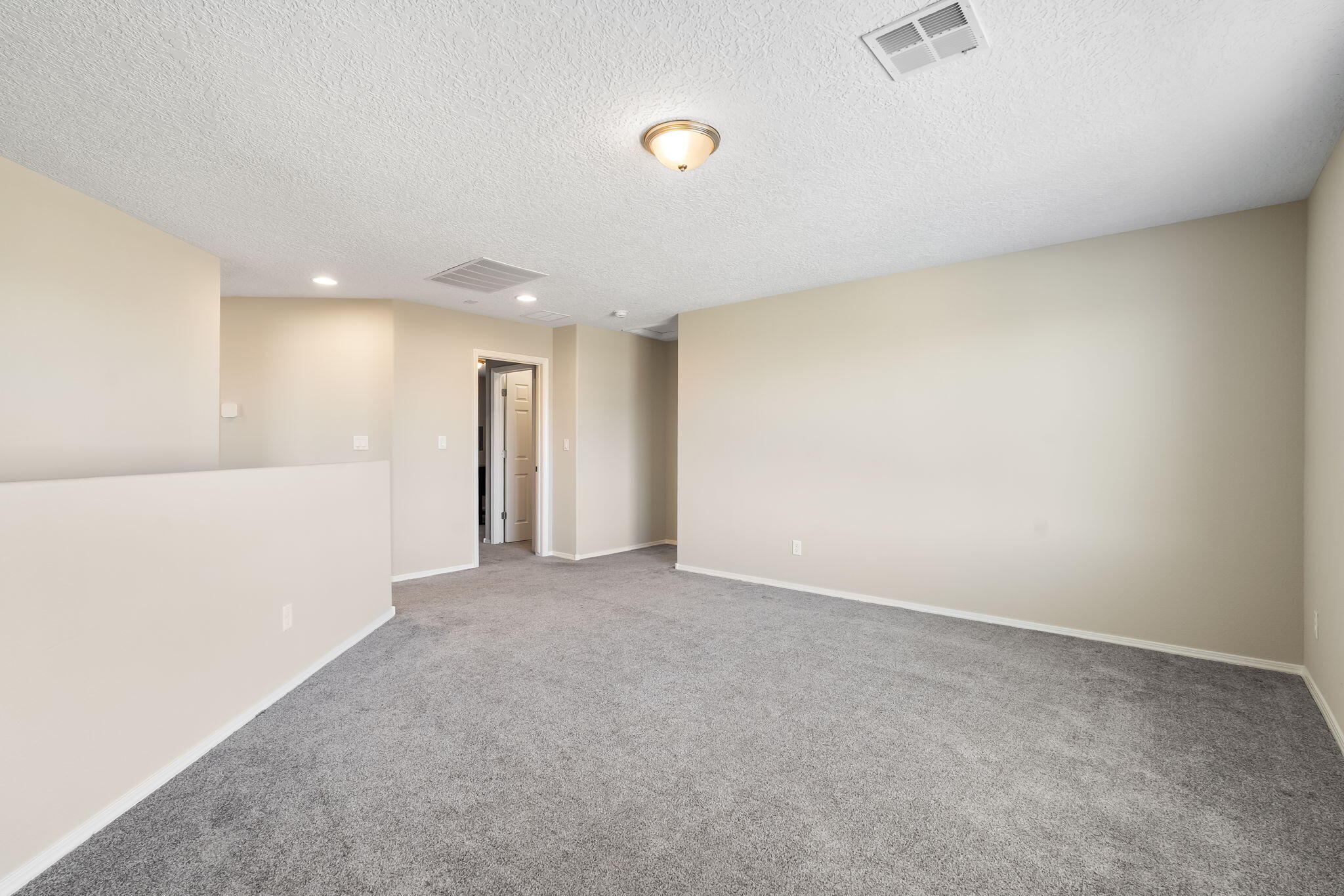 Photo 2 — 3114 Allyson Way NE