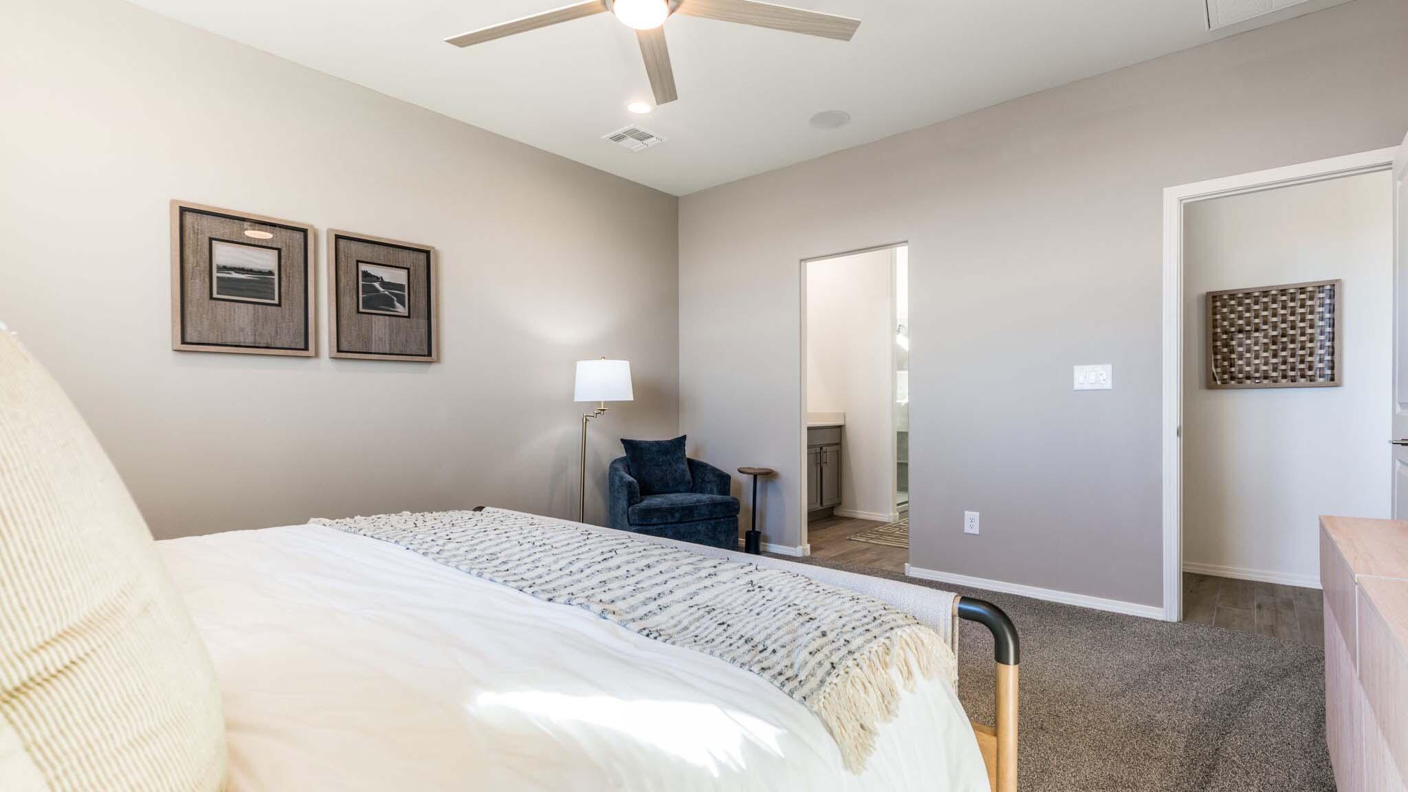 Photo 6 — 2416 Eglisfield Loop NE