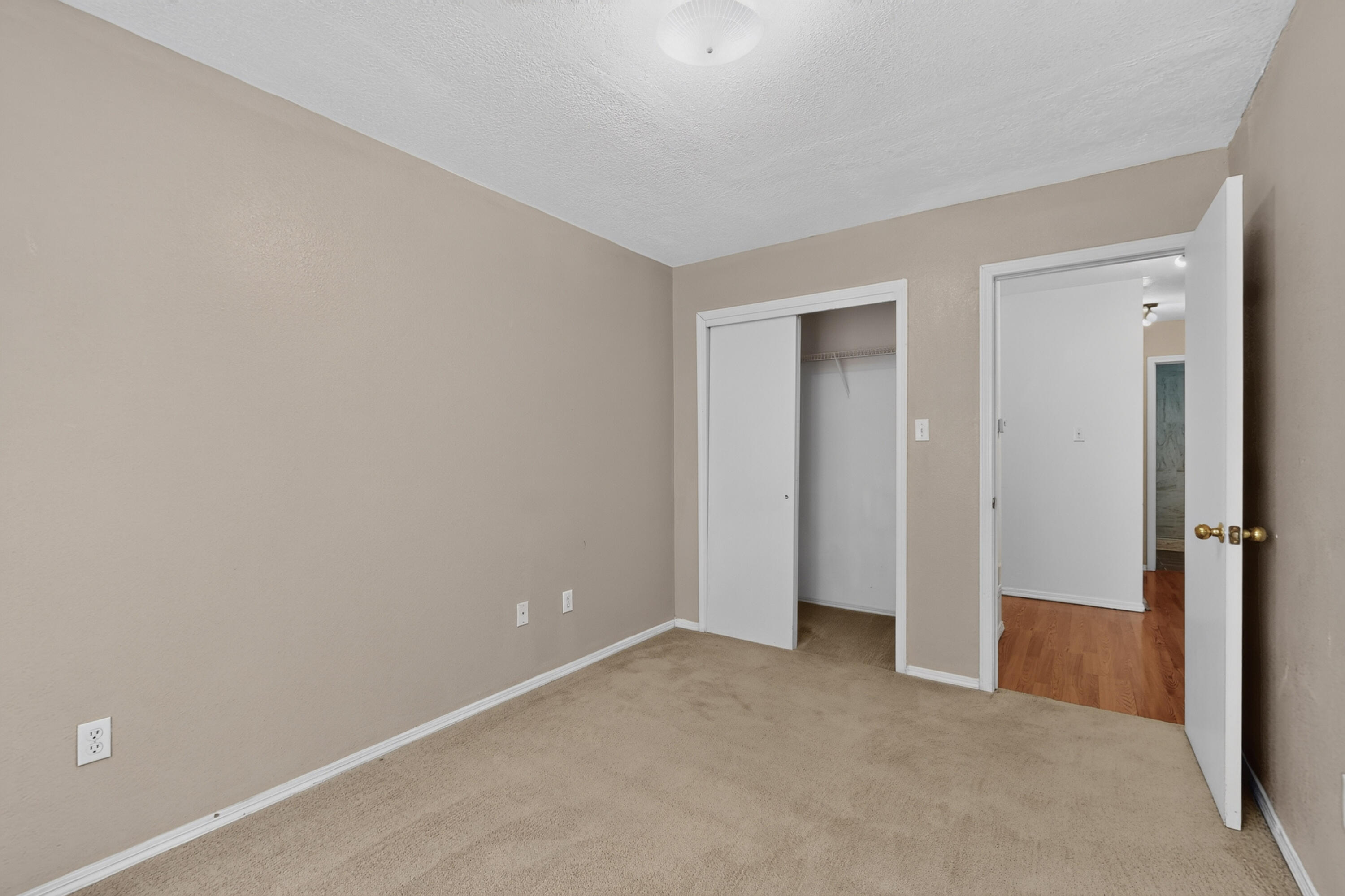Photo 2 — 10732 Hatch Drive NW