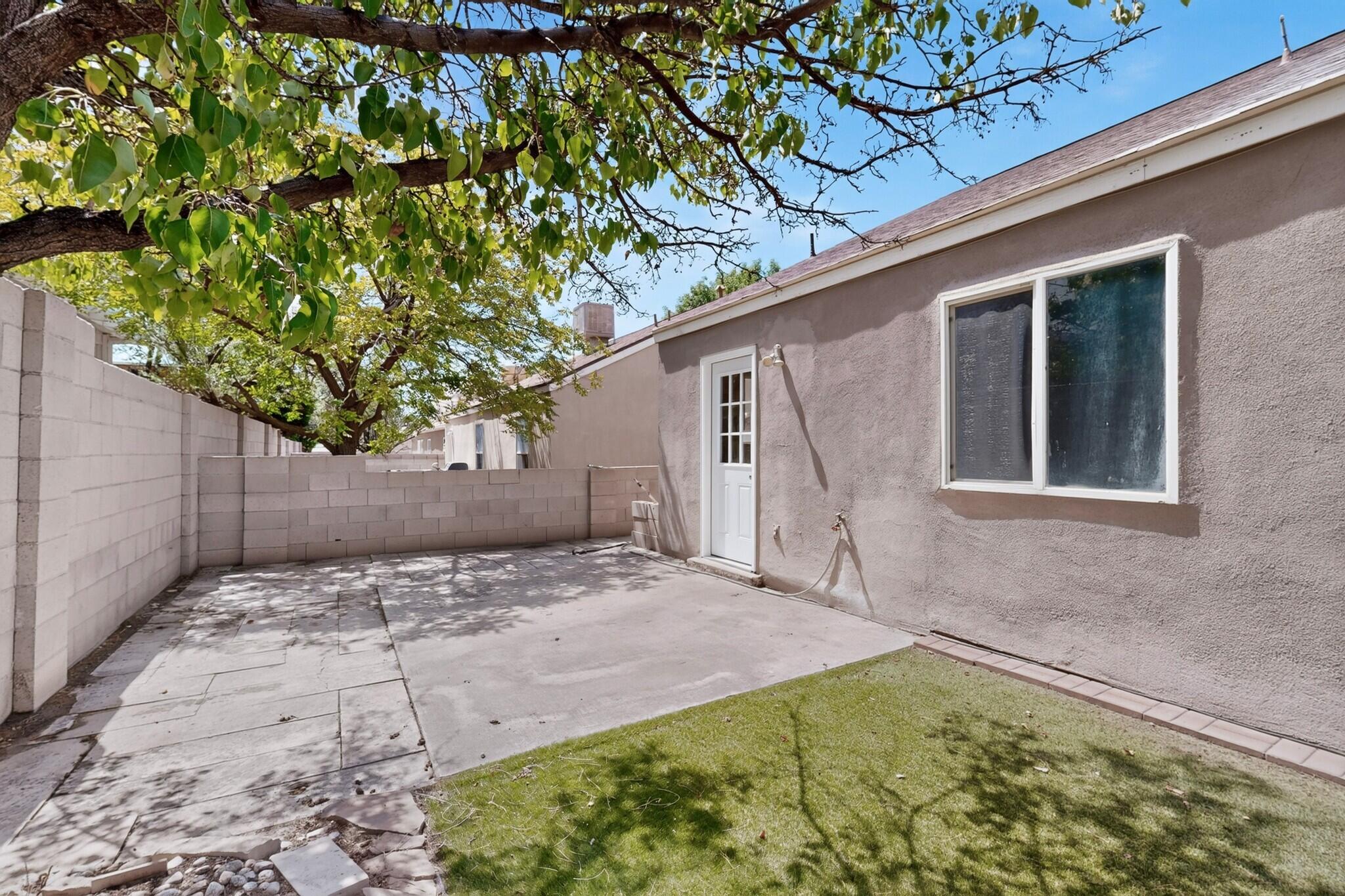 Photo 7 — 10732 Hatch Drive NW