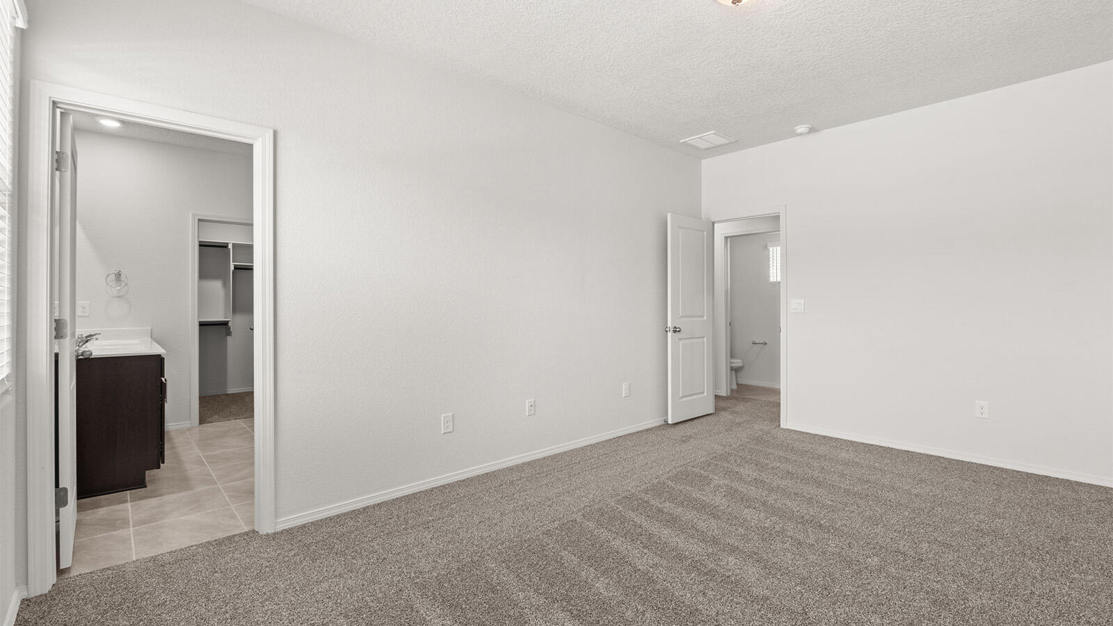 Photo 20 — 6038 Gilpin Drive SE