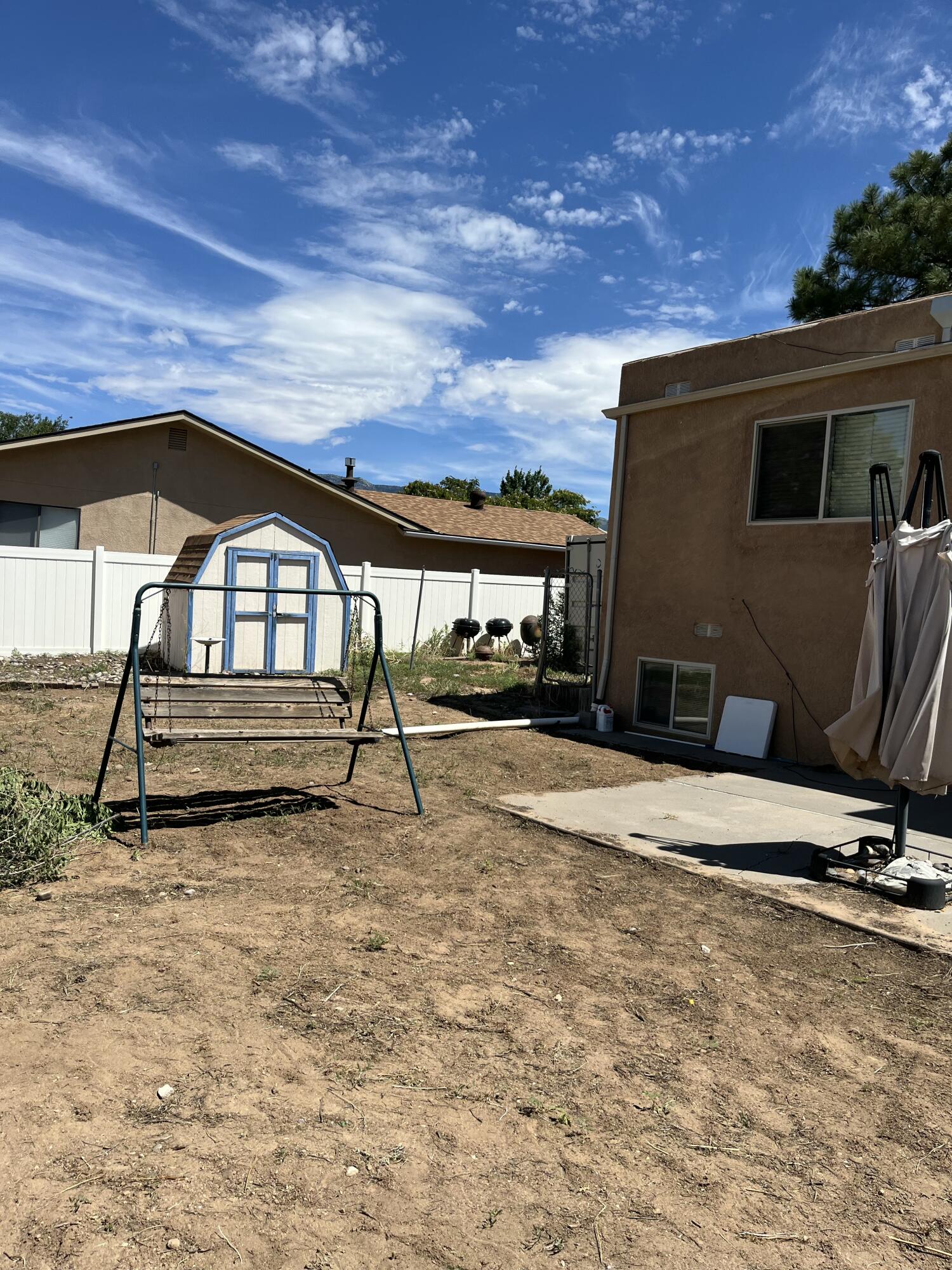 Photo 9 — 2709 Georgene Drive NE