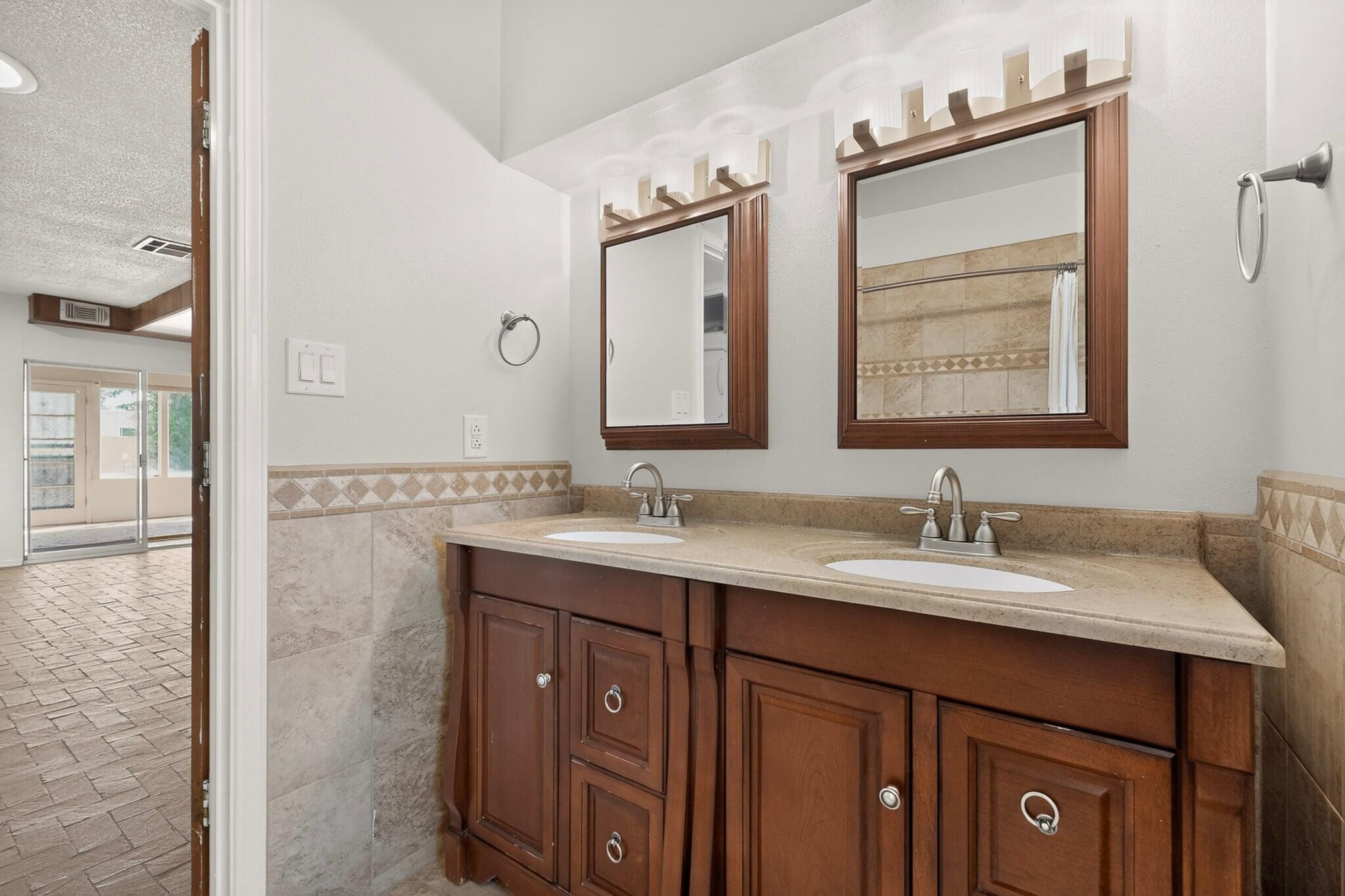 Photo 3 — 3019 12th Street NW