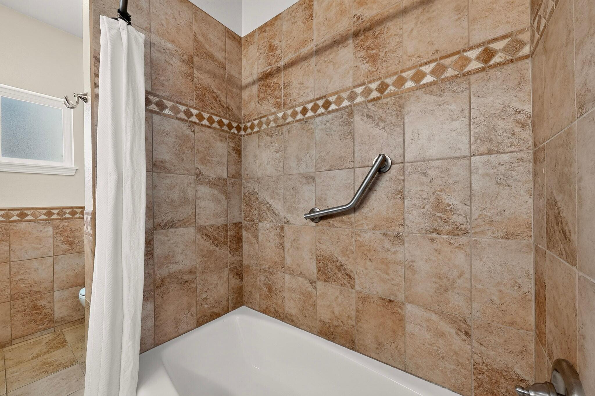Photo 6 — 3019 12th Street NW
