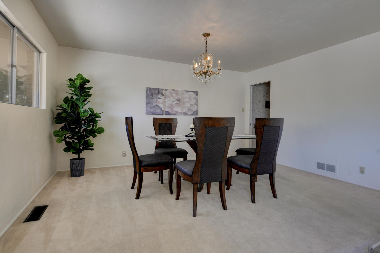 Photo 4 — 3804 La Hacienda Drive NE