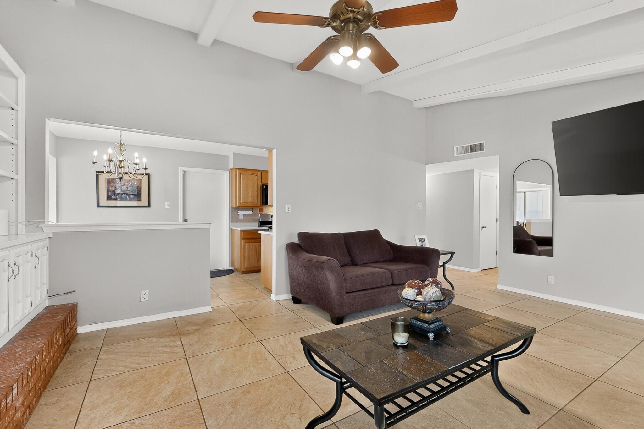 Photo 7 — 7401 Mayflower Road NE