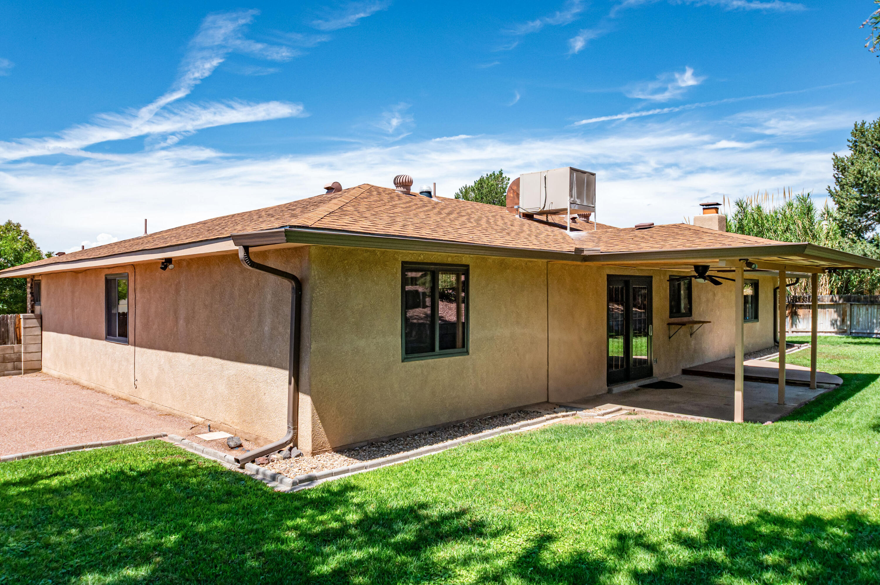 Photo 5 — 1604 Monte Largo Drive NE