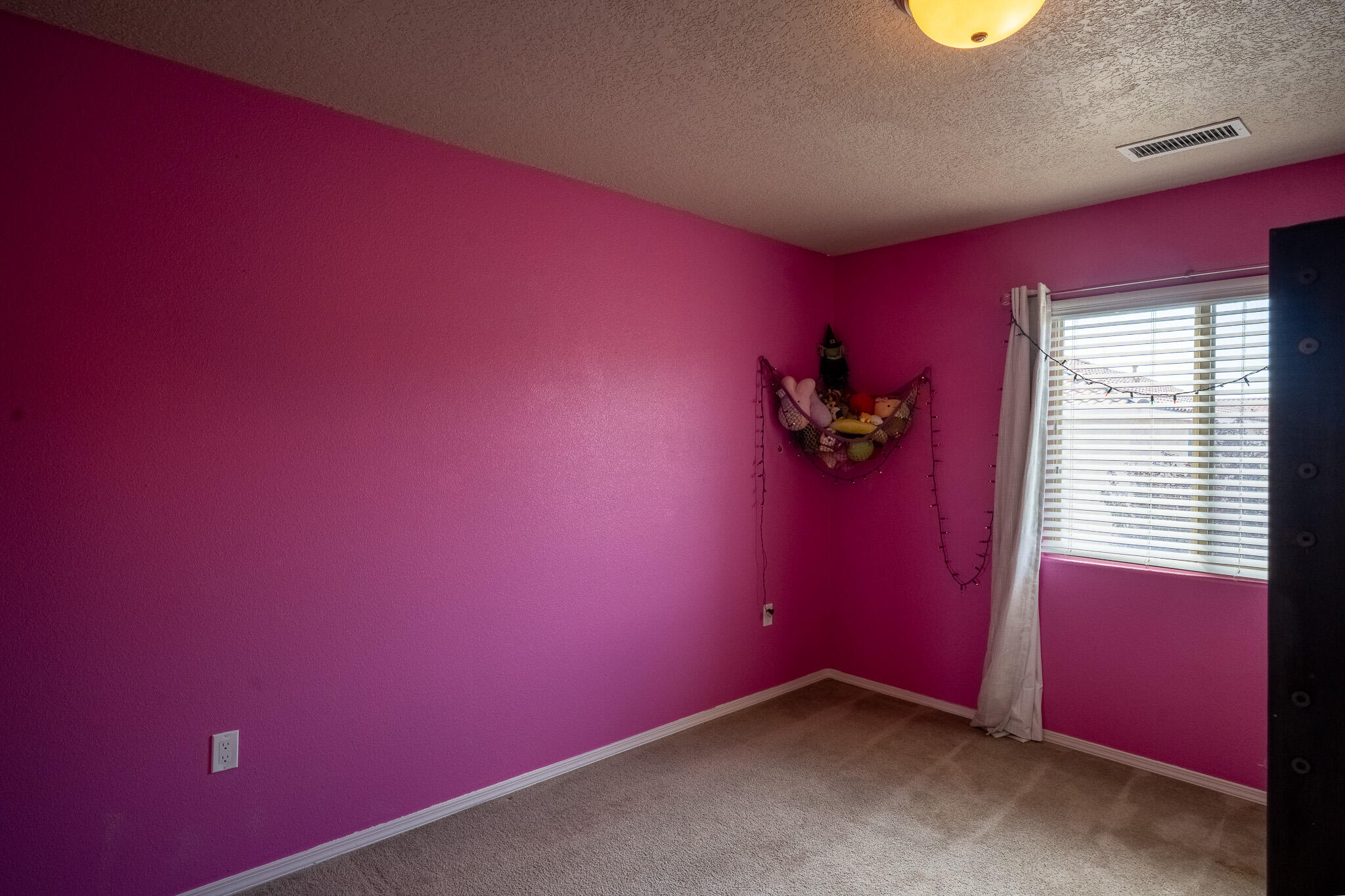 Photo 16 — 6024 Mafraq Avenue NW