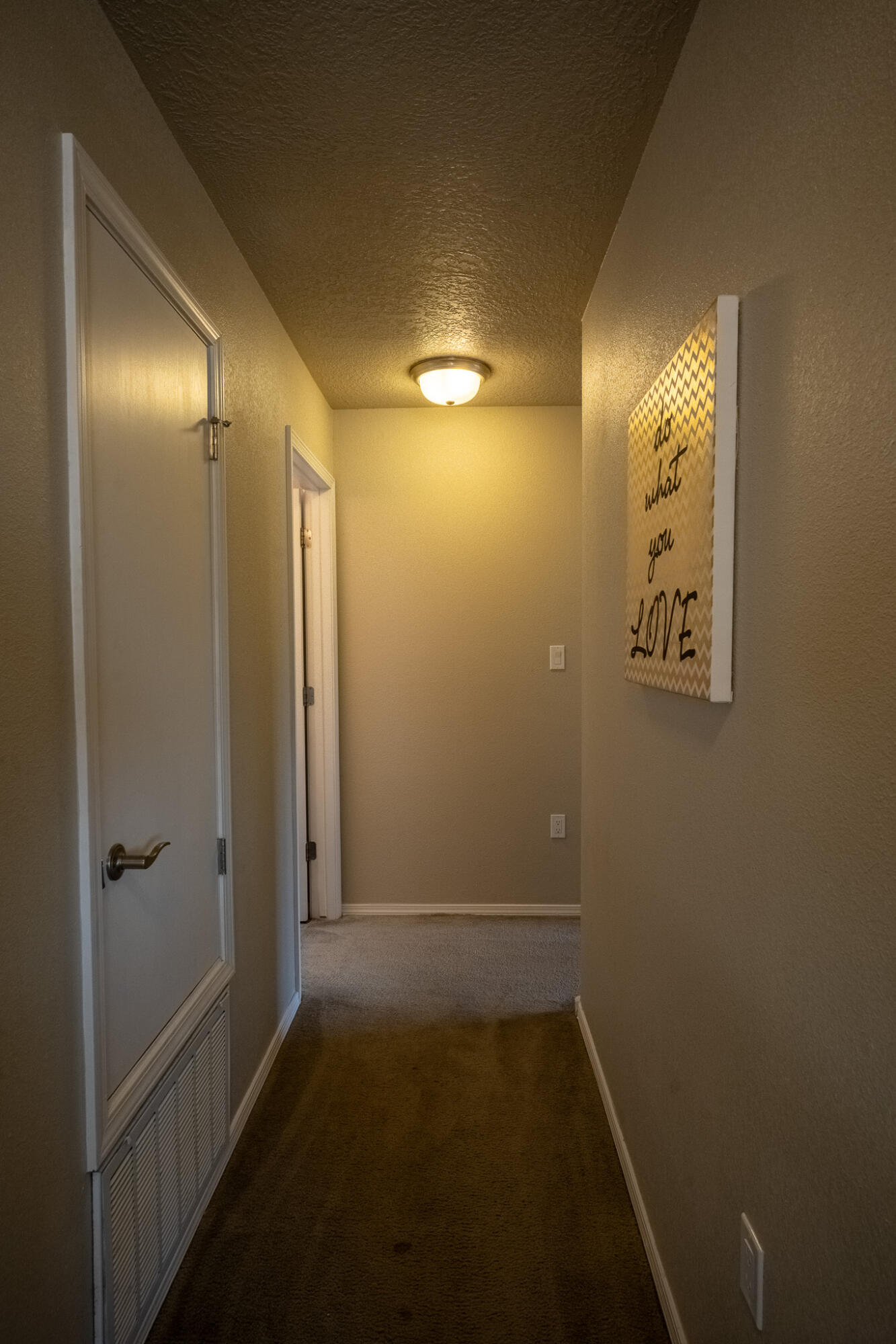 Photo 19 — 6024 Mafraq Avenue NW